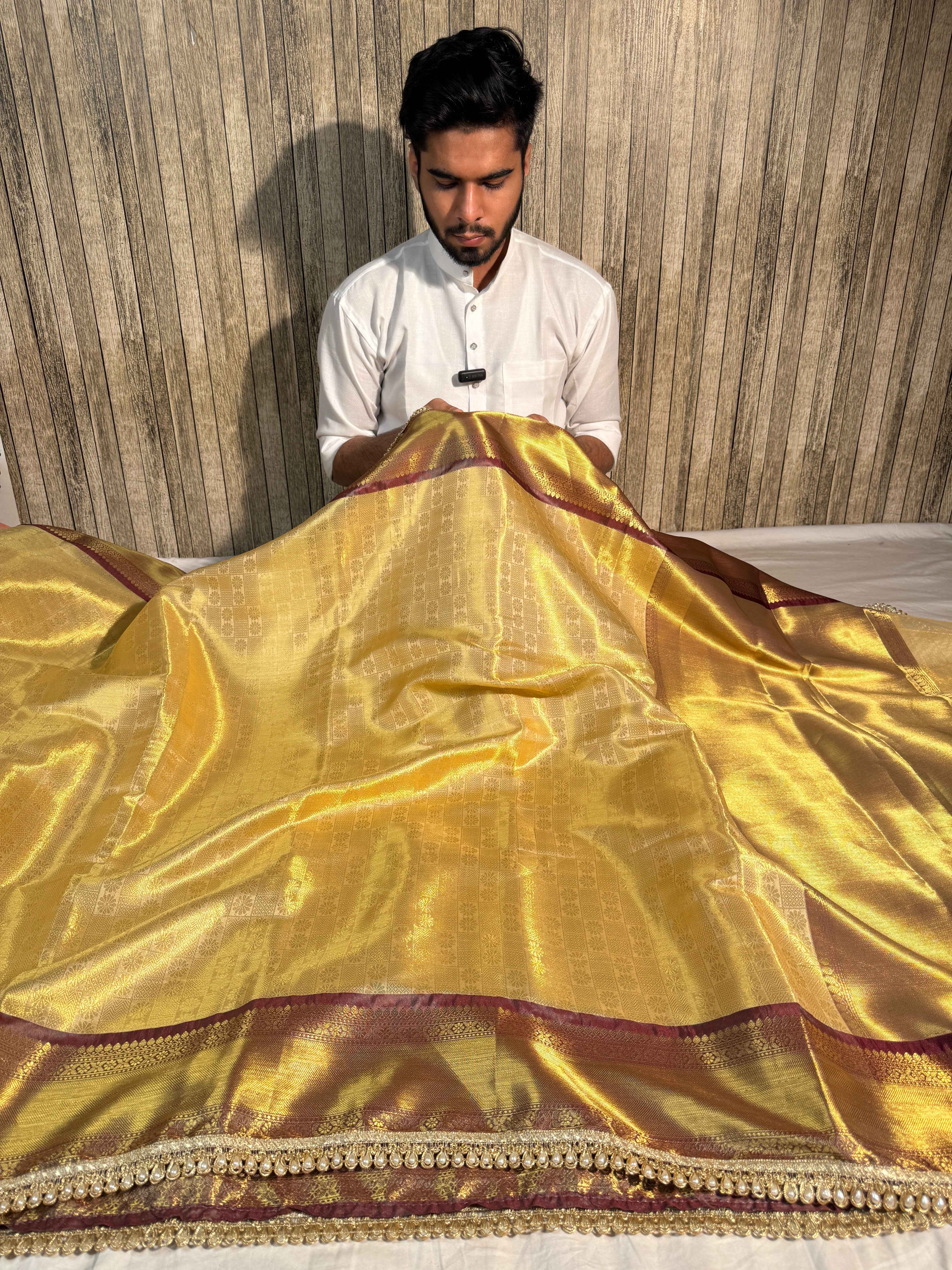 Contrast Premium Kanjeevaram Tissue Silk Banarasi Saree