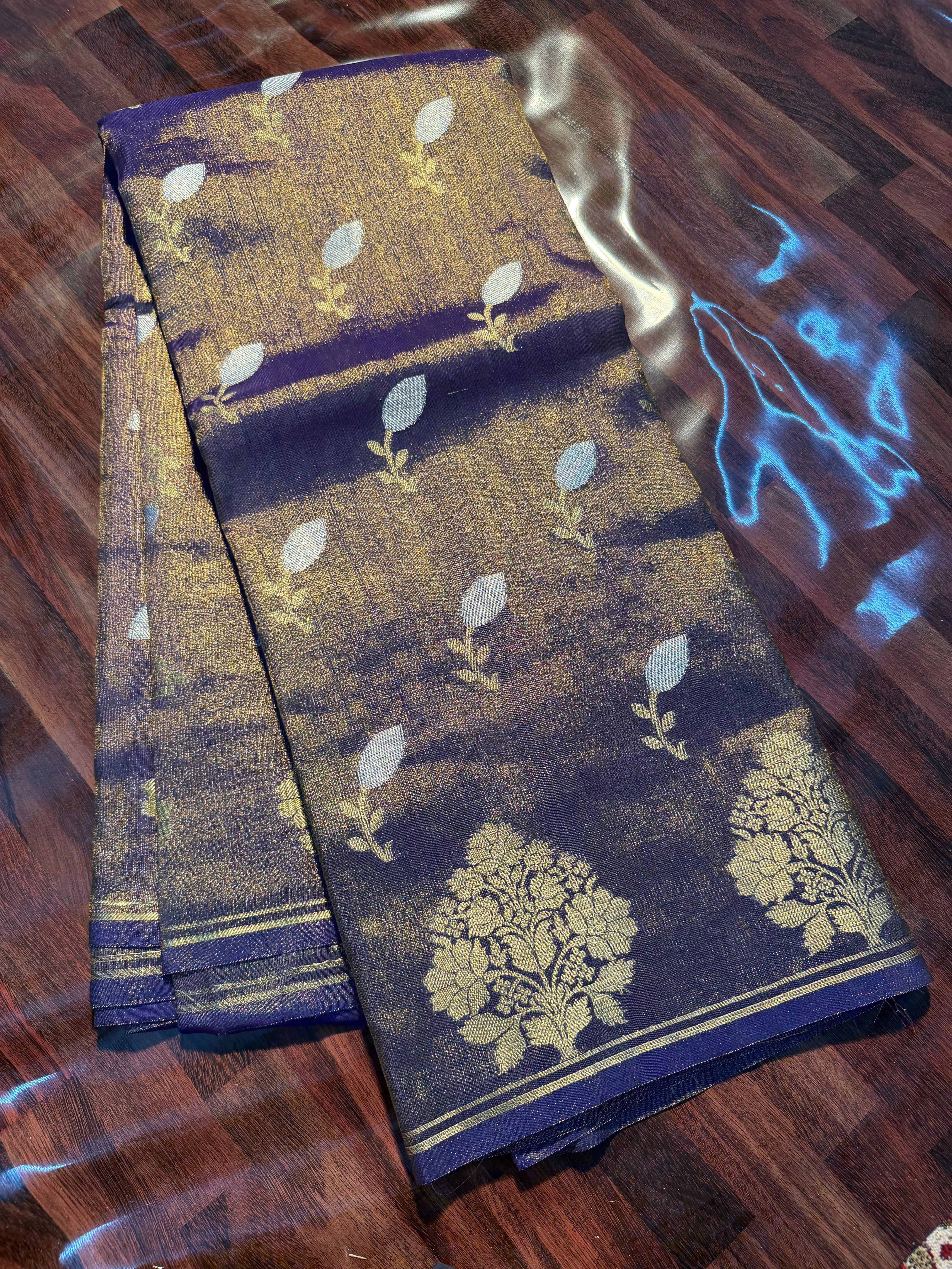 Premium Breathable Tissue Silk Banarasi Saree