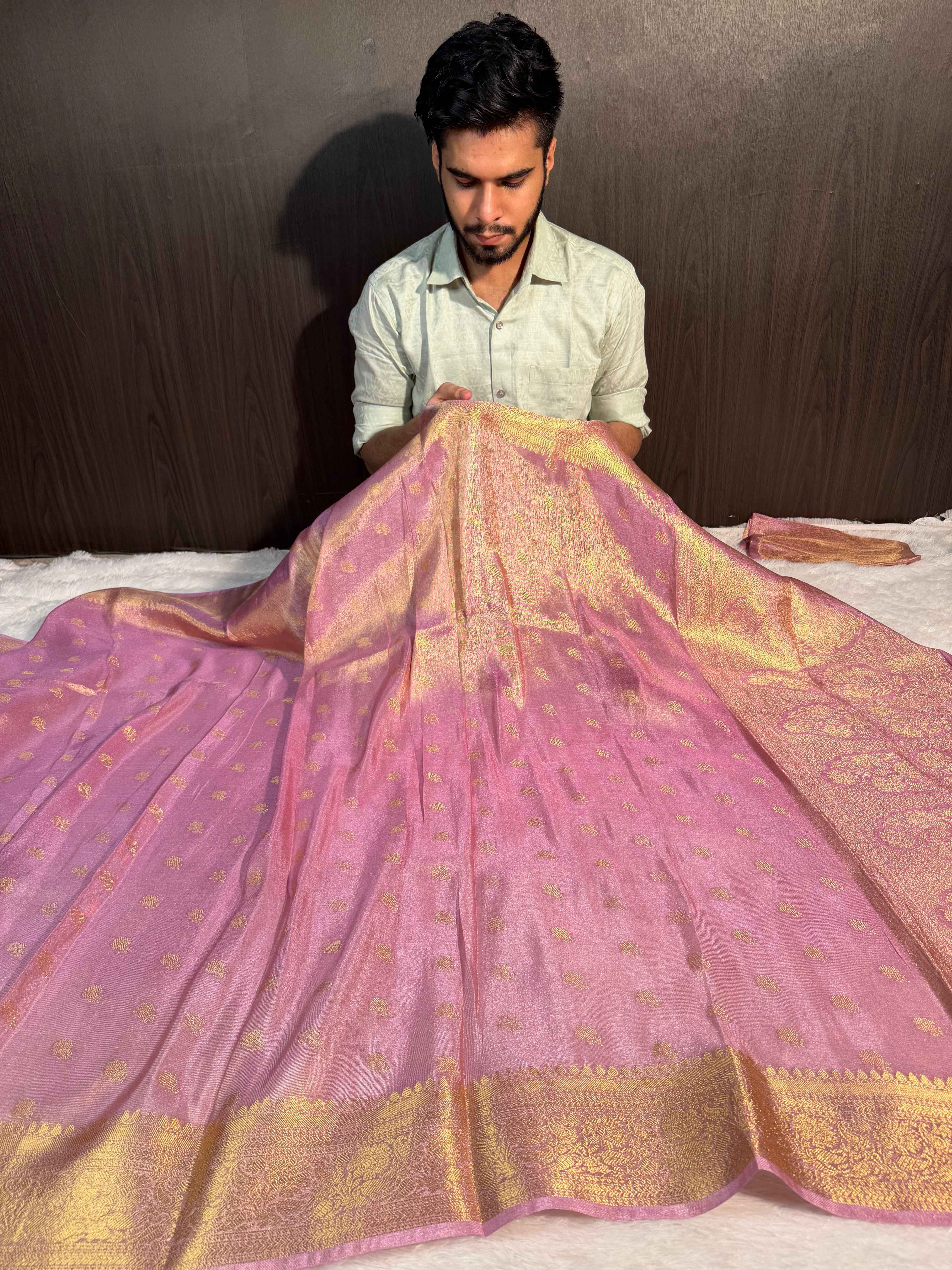 Ready To Wear Lavendar Breathable Tissue Silk Banarasi Saree