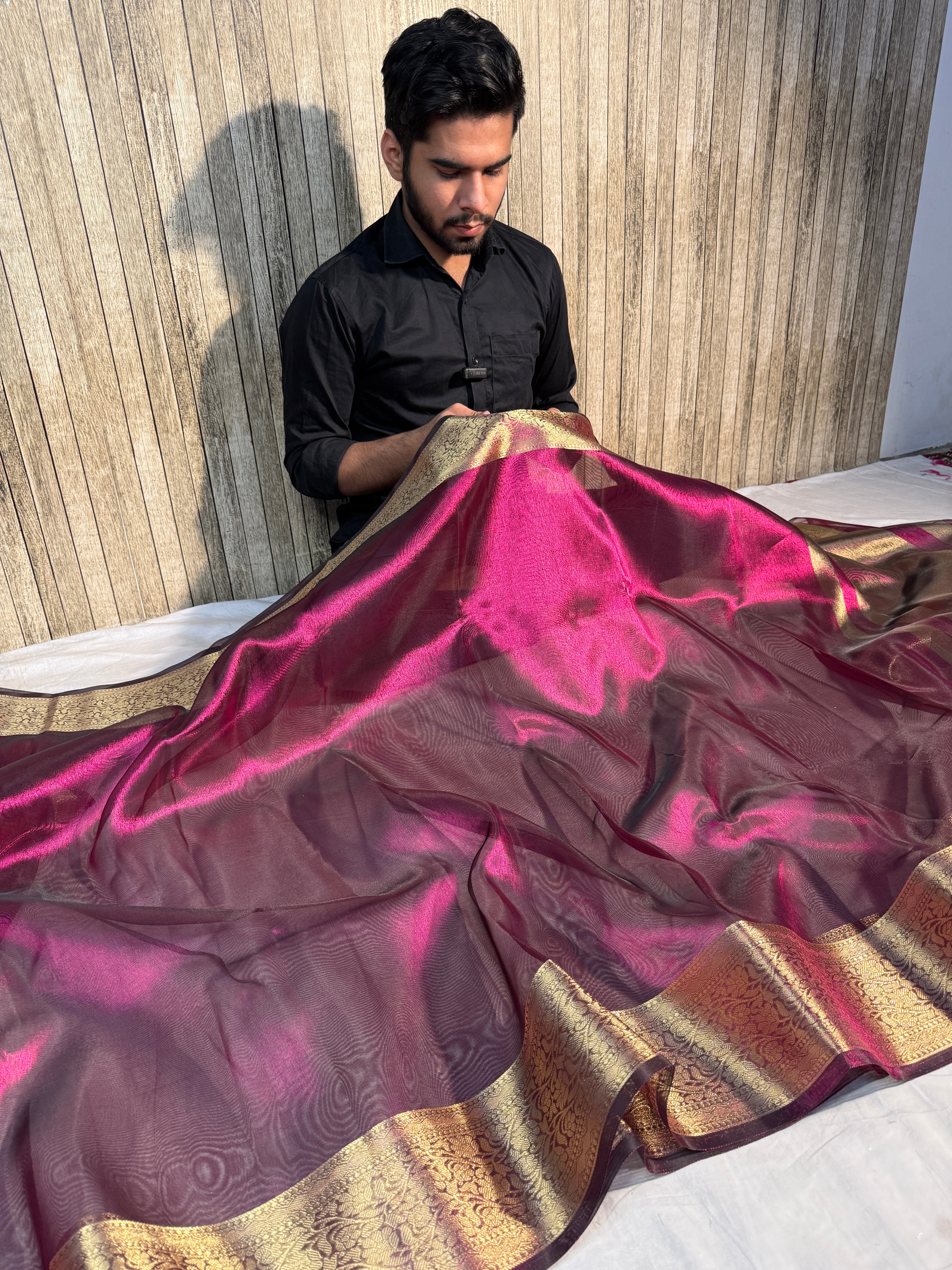 Ready To Wear Metallic Magenta Premium Tissue Silk Banarasi Saree