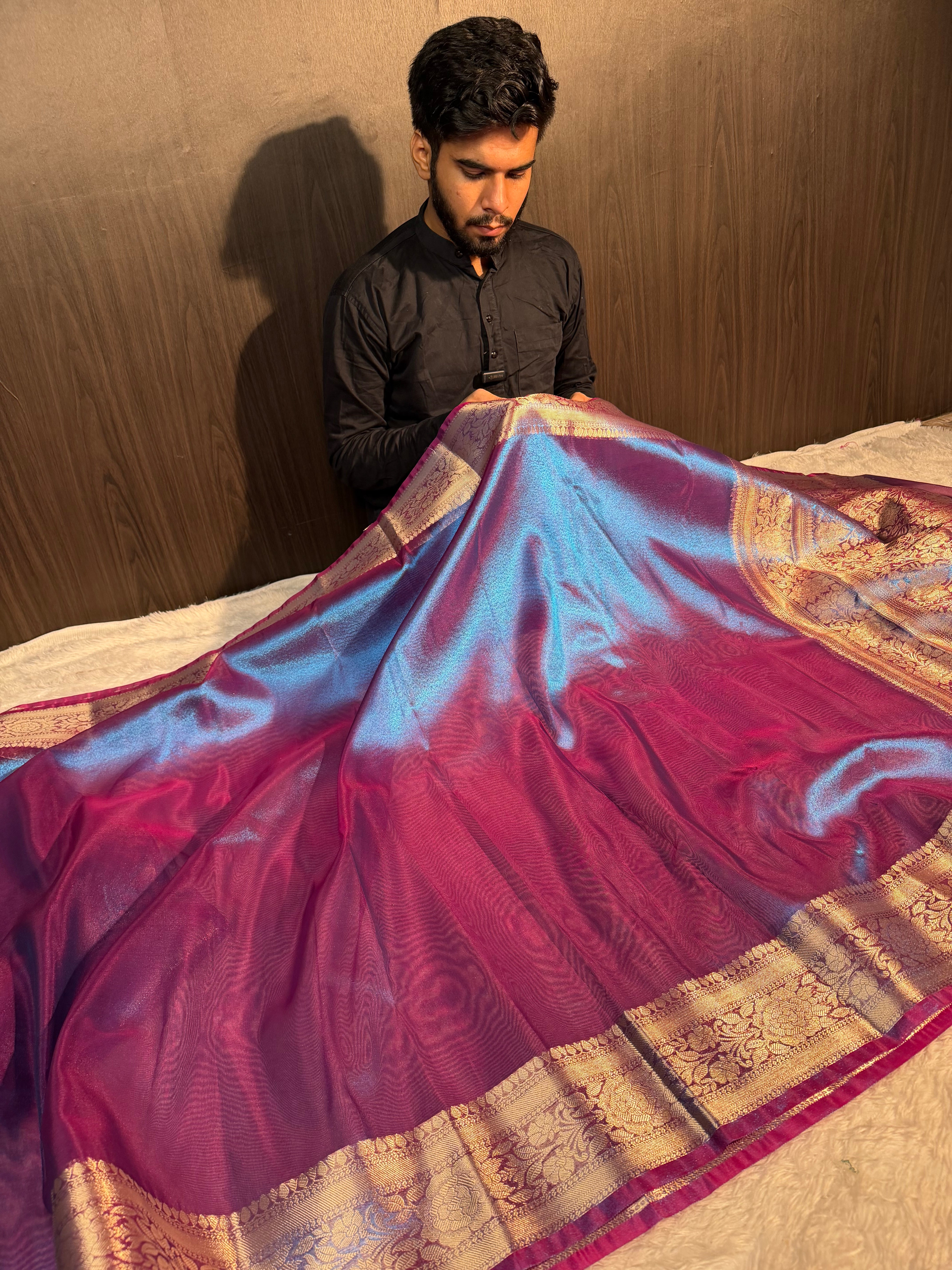 Dual Shaded Metallic Firozi Blue Premium Tissue Silk Banarasi Saree