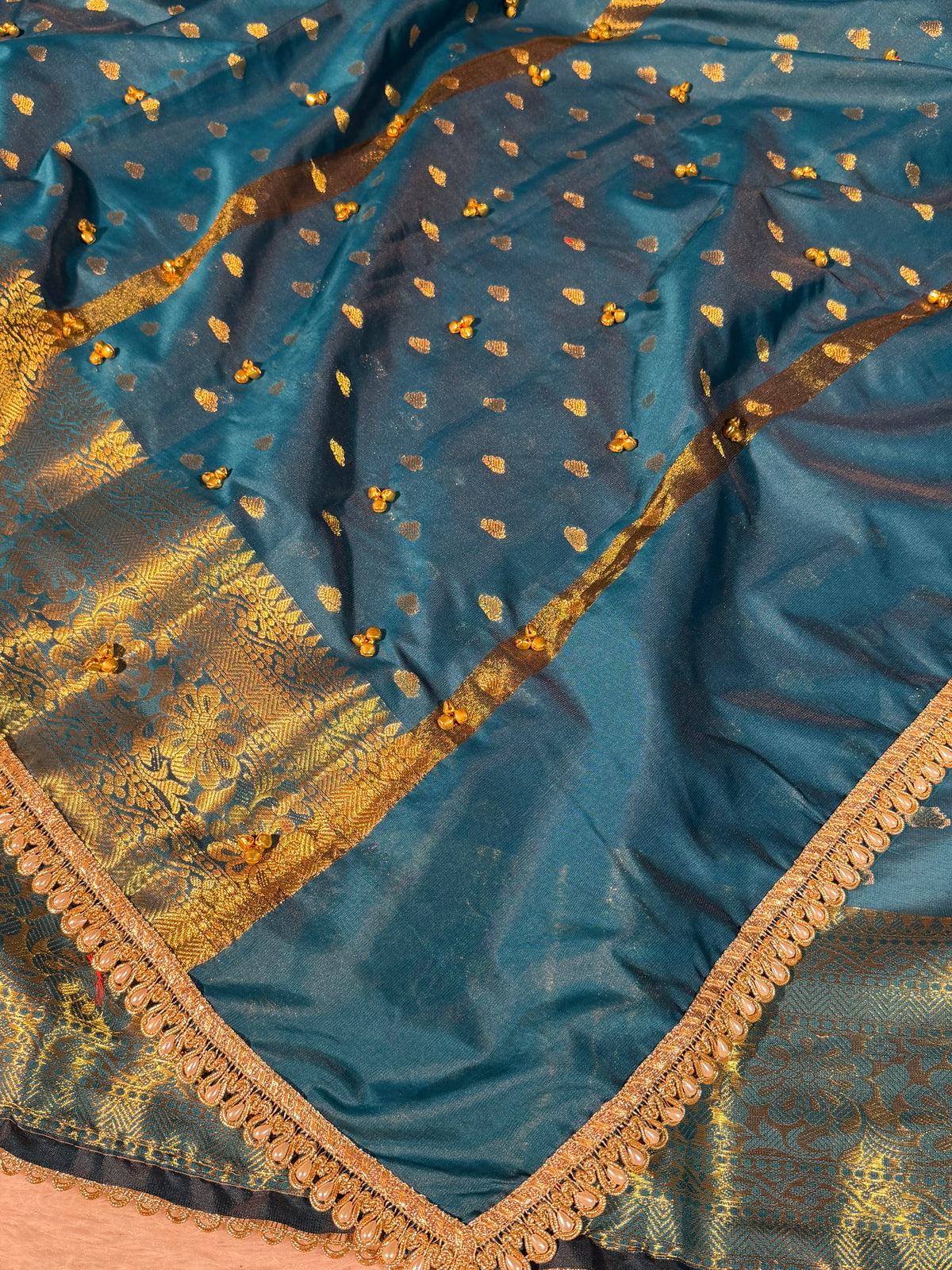 Viral Ghungroo Handwork Firozi Premium Katan Silk Banarasi Saree