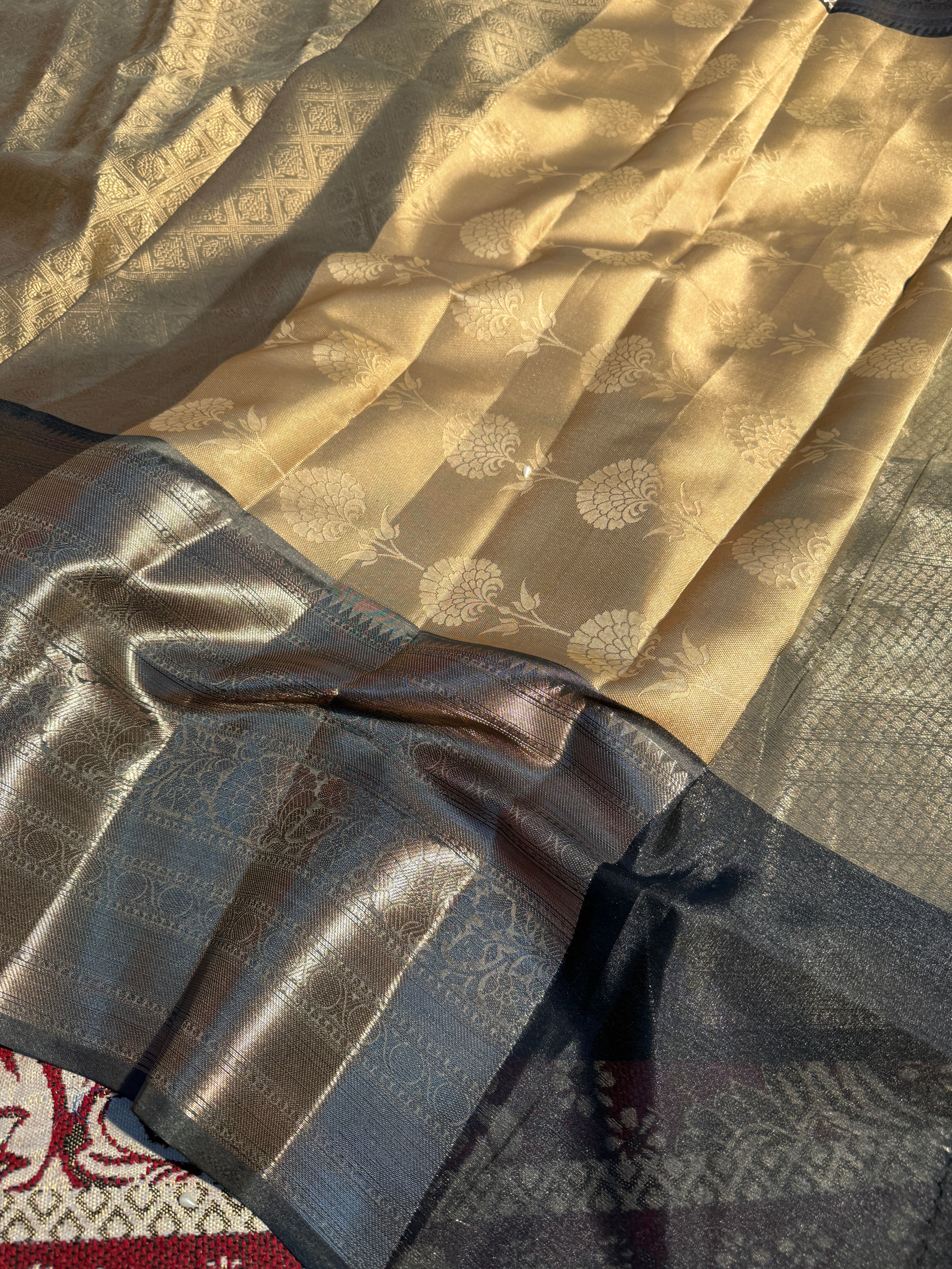 Premium Resham Embossed Kora Muslin Banarasi Saree