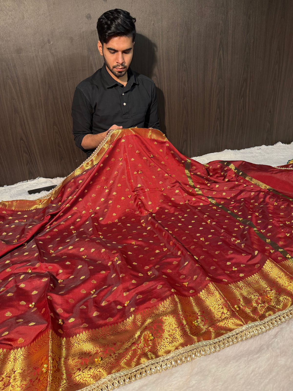 Viral Ghungroo Handwork Dark Maroon Premium Katan Silk Banarasi Saree