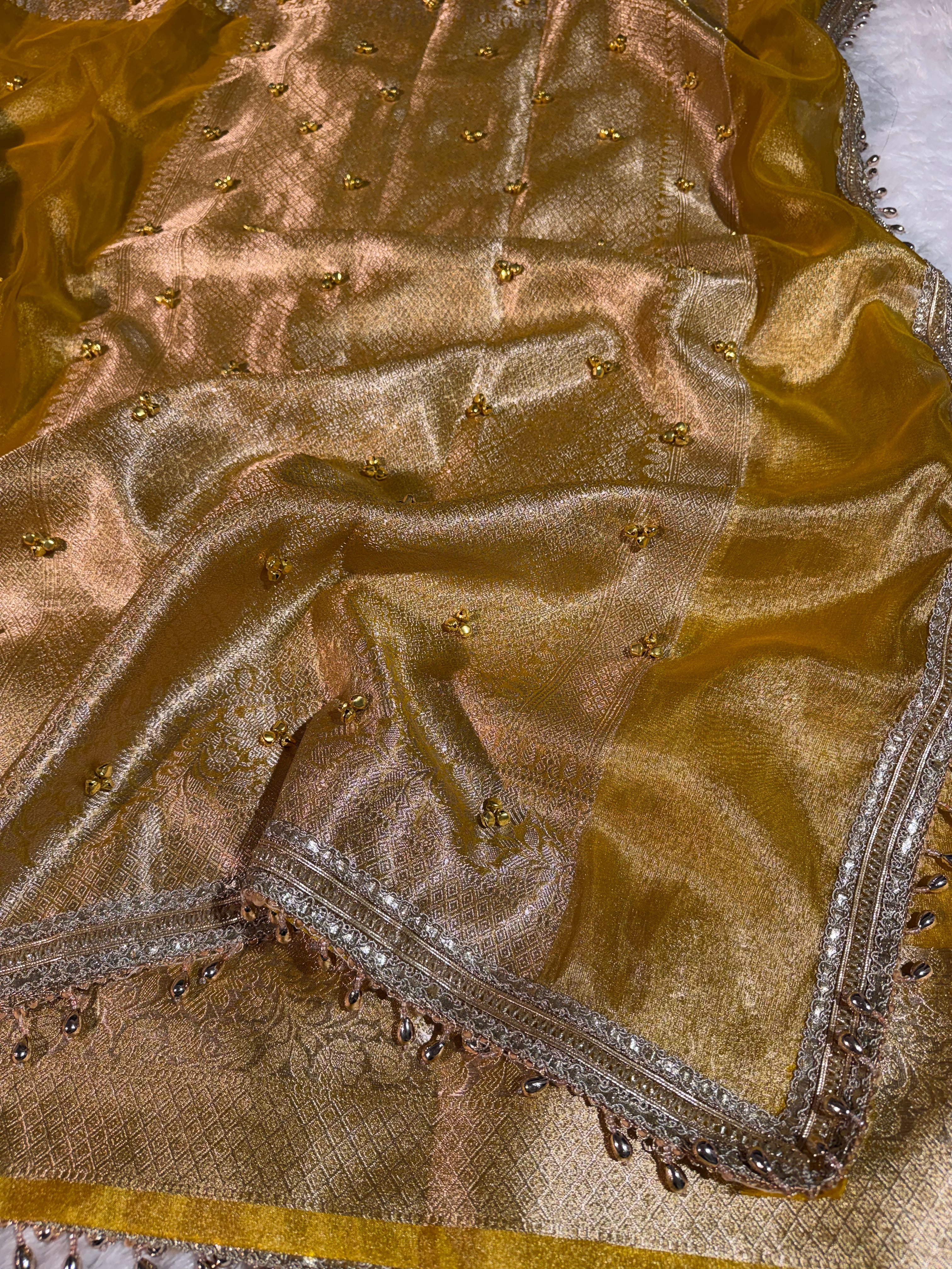 Ghungroo Handwork Metallic Gold Premium Tissue Silk Banarasi Saree