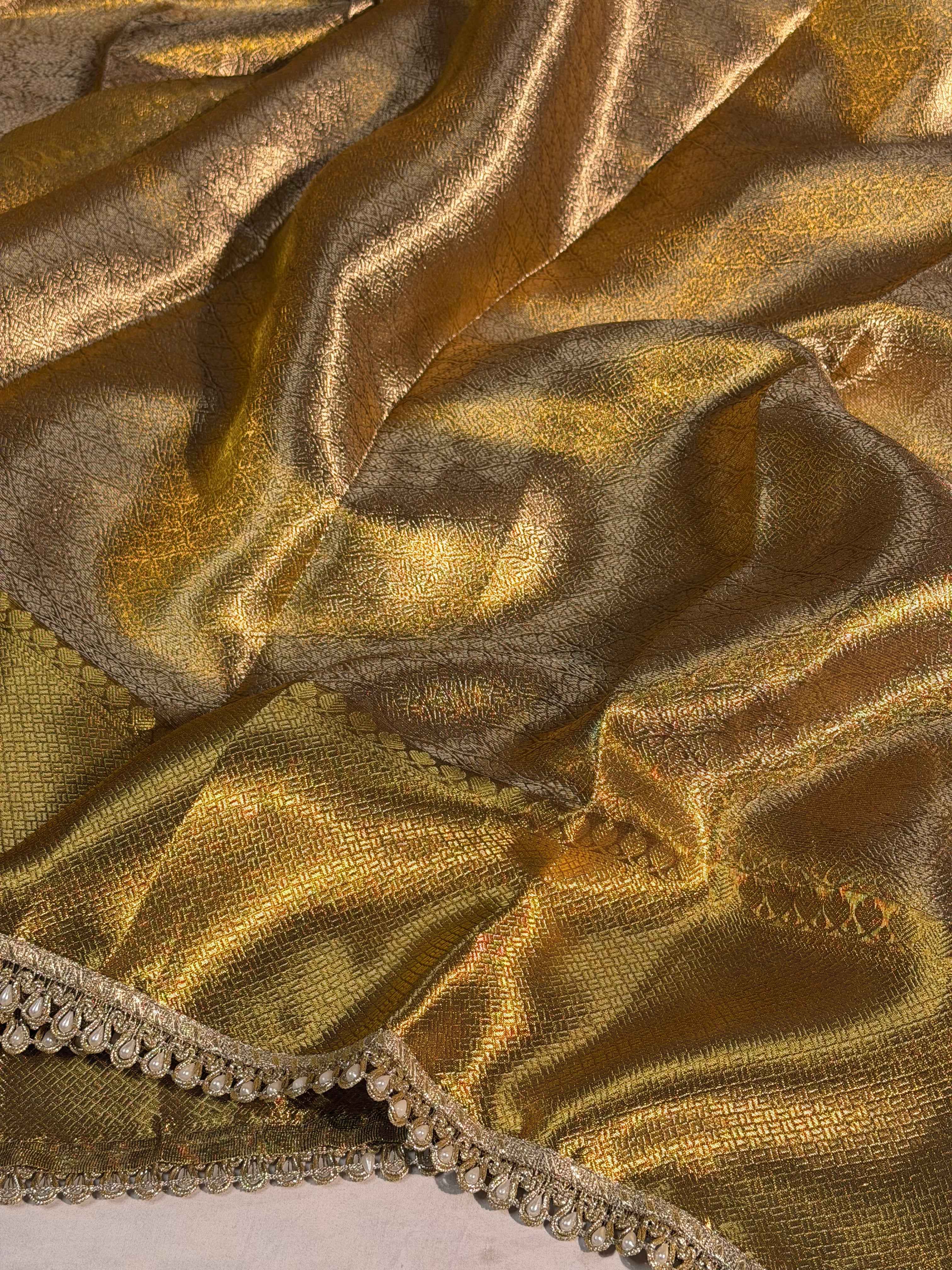 Dual Shaded Premium Kanjeevaram Tissue Silk Banarasi Saree with Moti Lace Attached