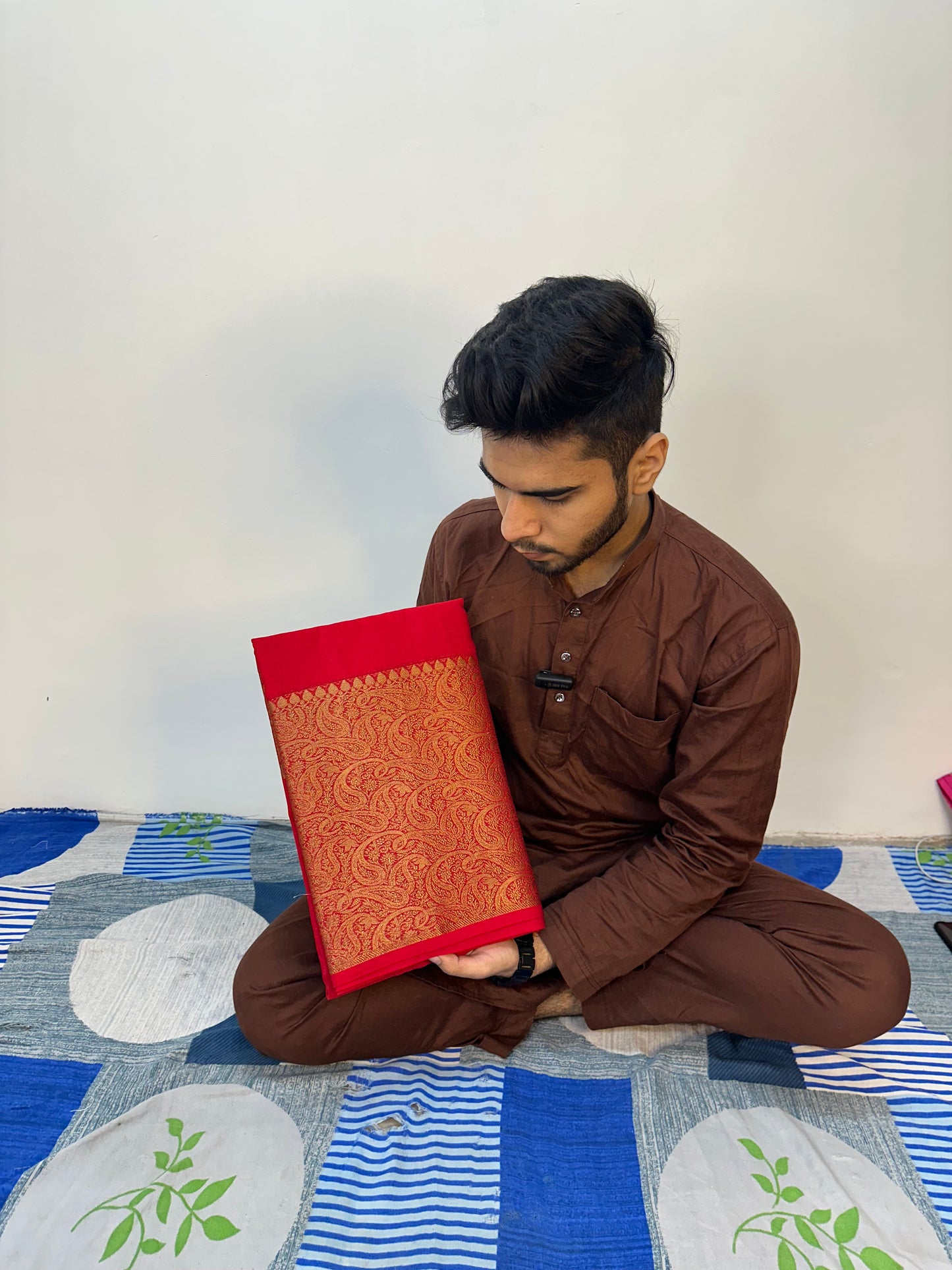 Beautiful Red Banarasi Soft Kaath Bandh Weave Warm Silk Saree