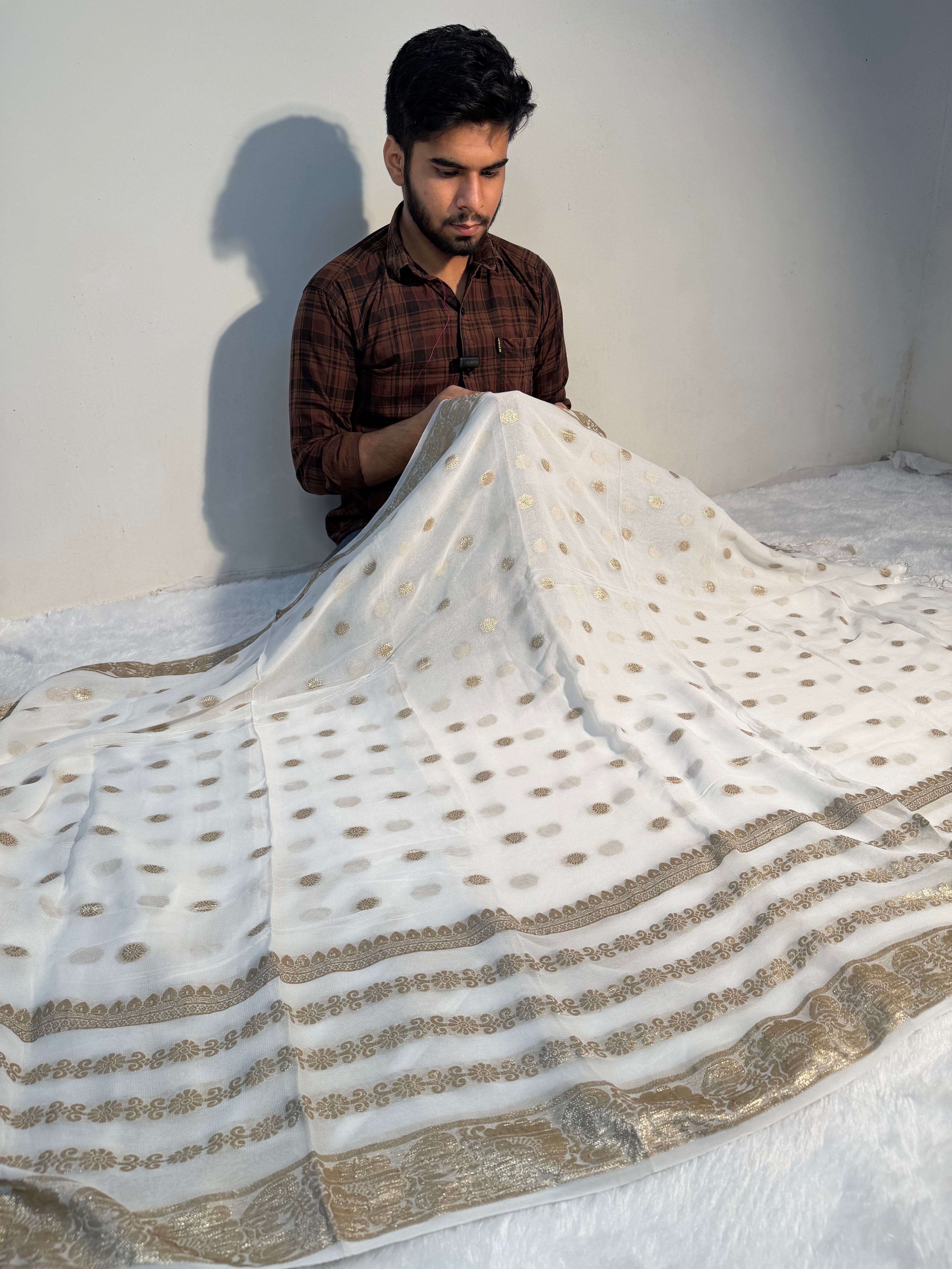 Off White Premium Viscose Georgette Silk Banarasi Saree