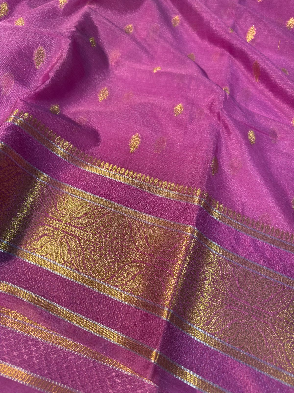 Lavendar Premium Chiniya Silk Banarasi Saree