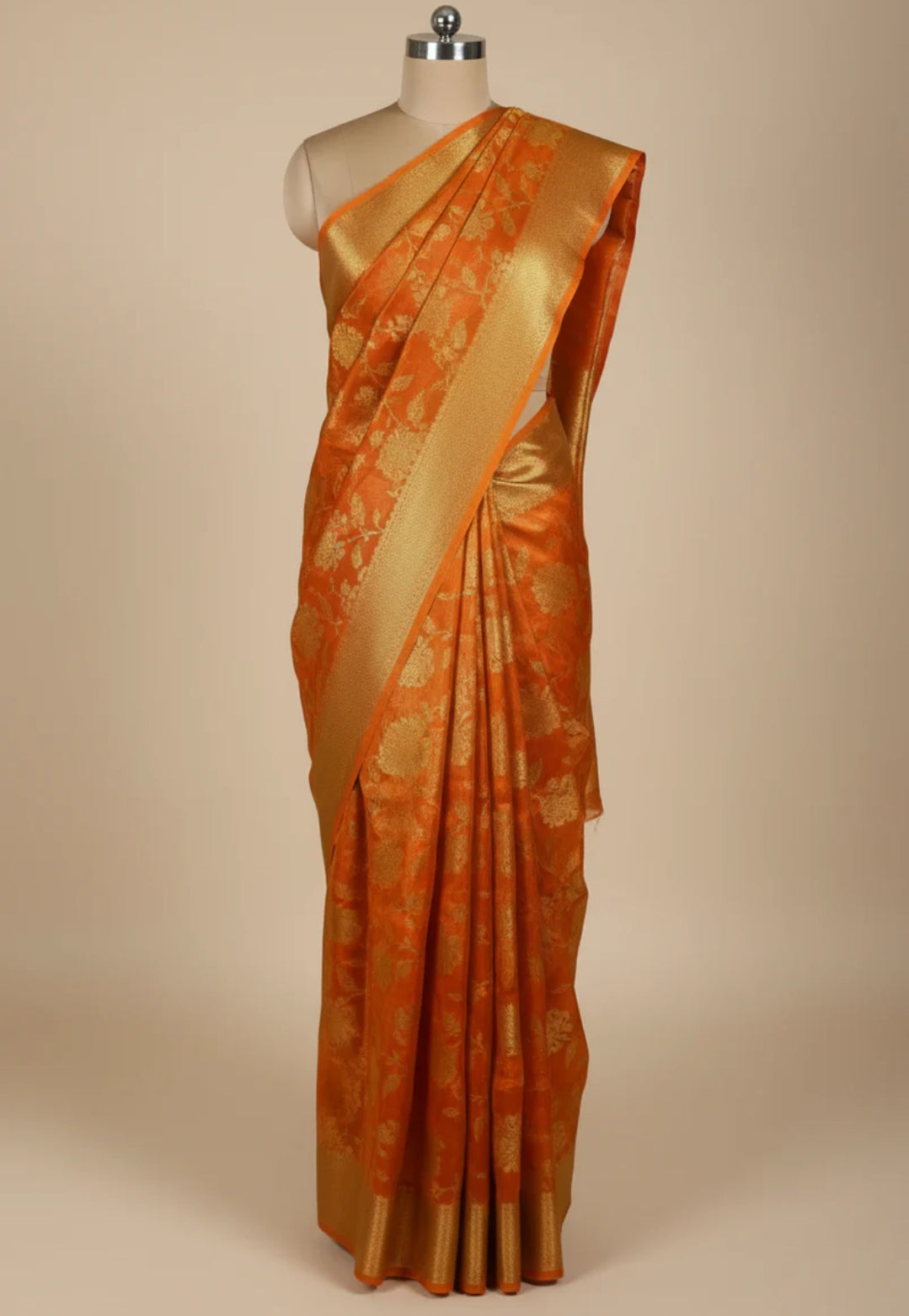 The Real Difference Between Trendy Sarees and Timeless Sarees