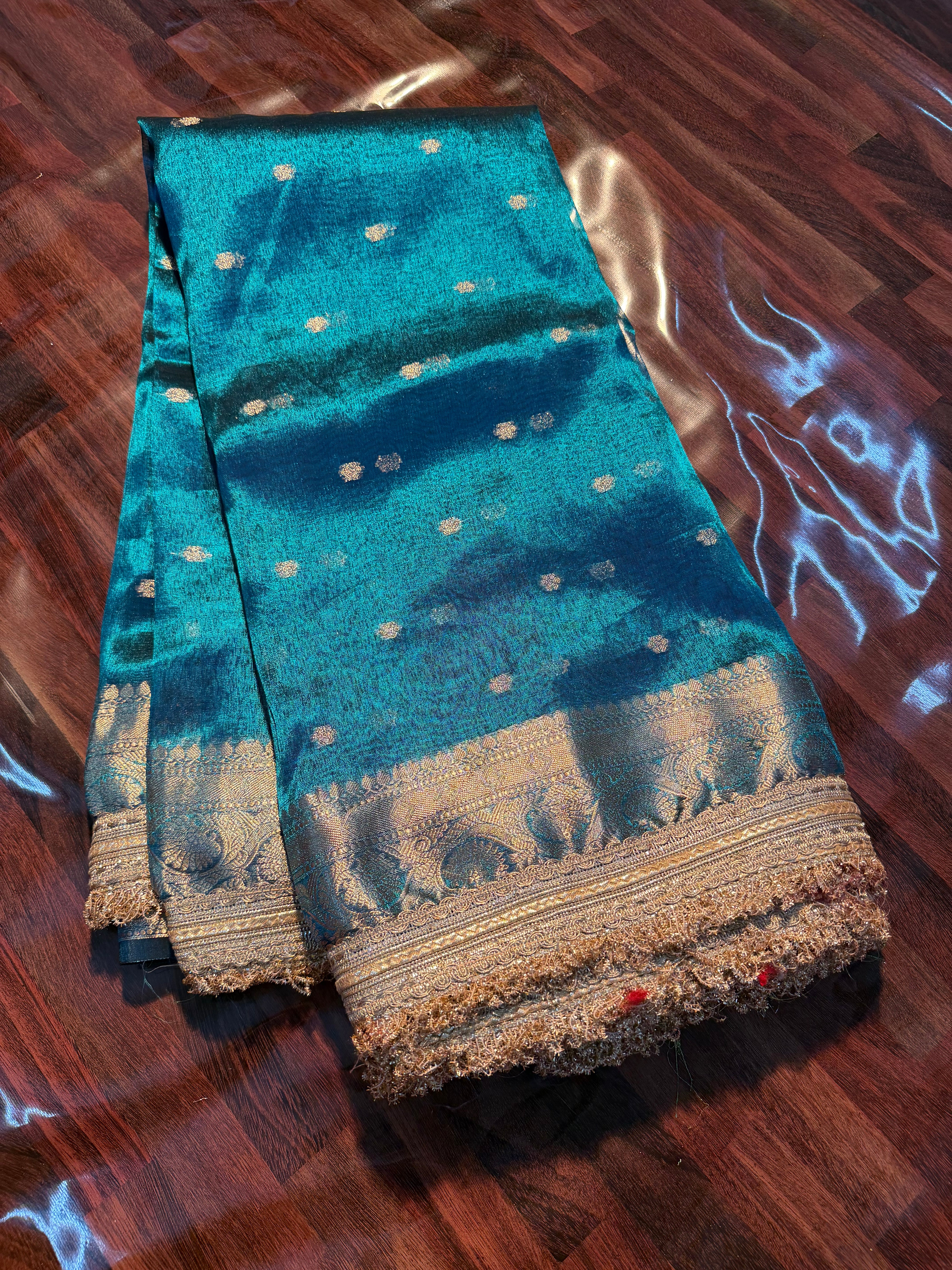 Celebrity Inspired Premium Kanjeevaram Tissue Silk Banarasi Saree with Lace