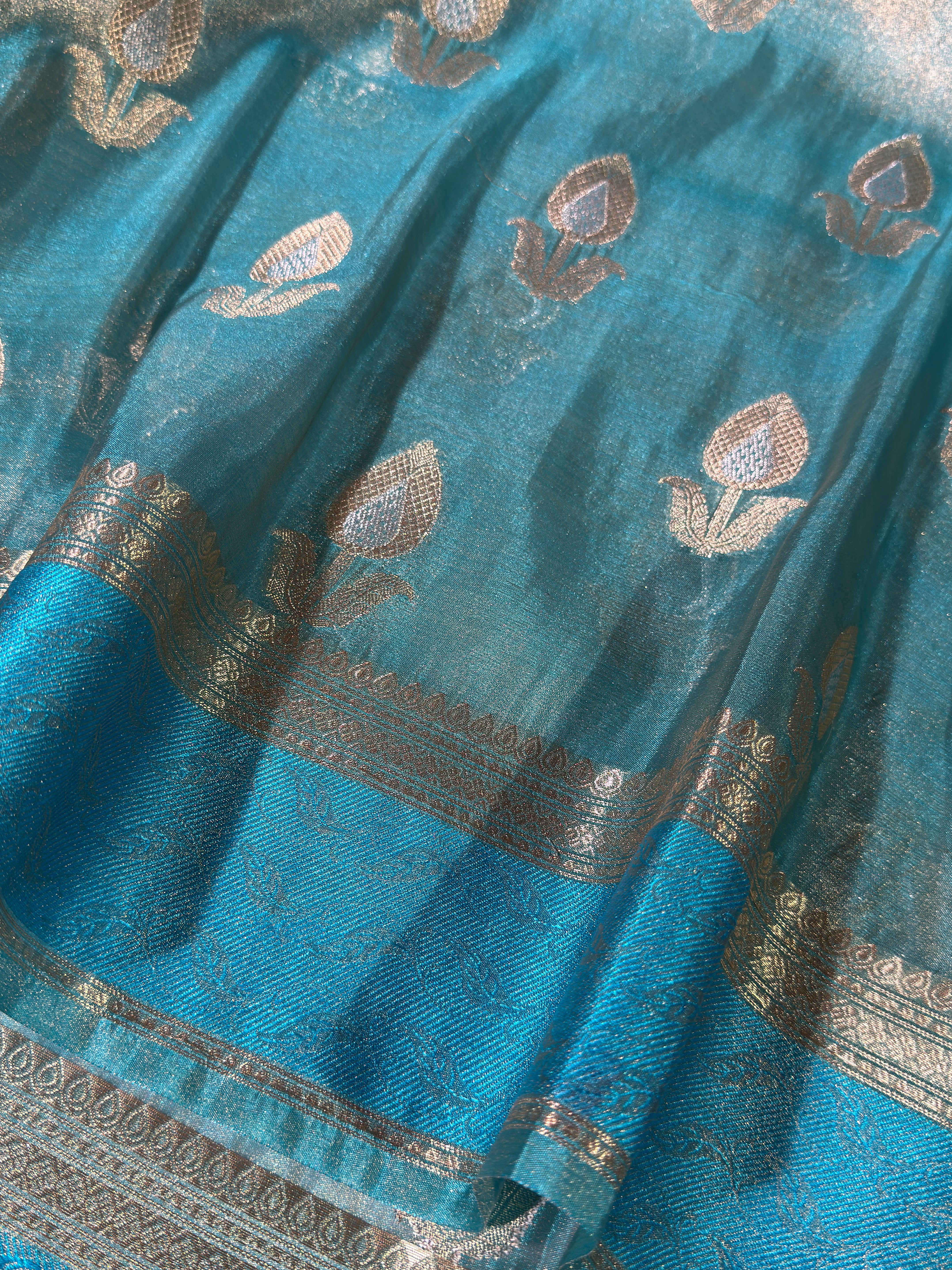 Metallic Firozi Blue Breathable Tissue Silk Banarasi Saree