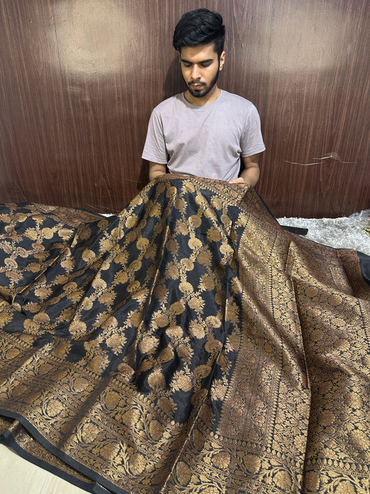 Exclusive Banarasi Georgette Silk Saree in Beautiful Khaddi Buti Weave