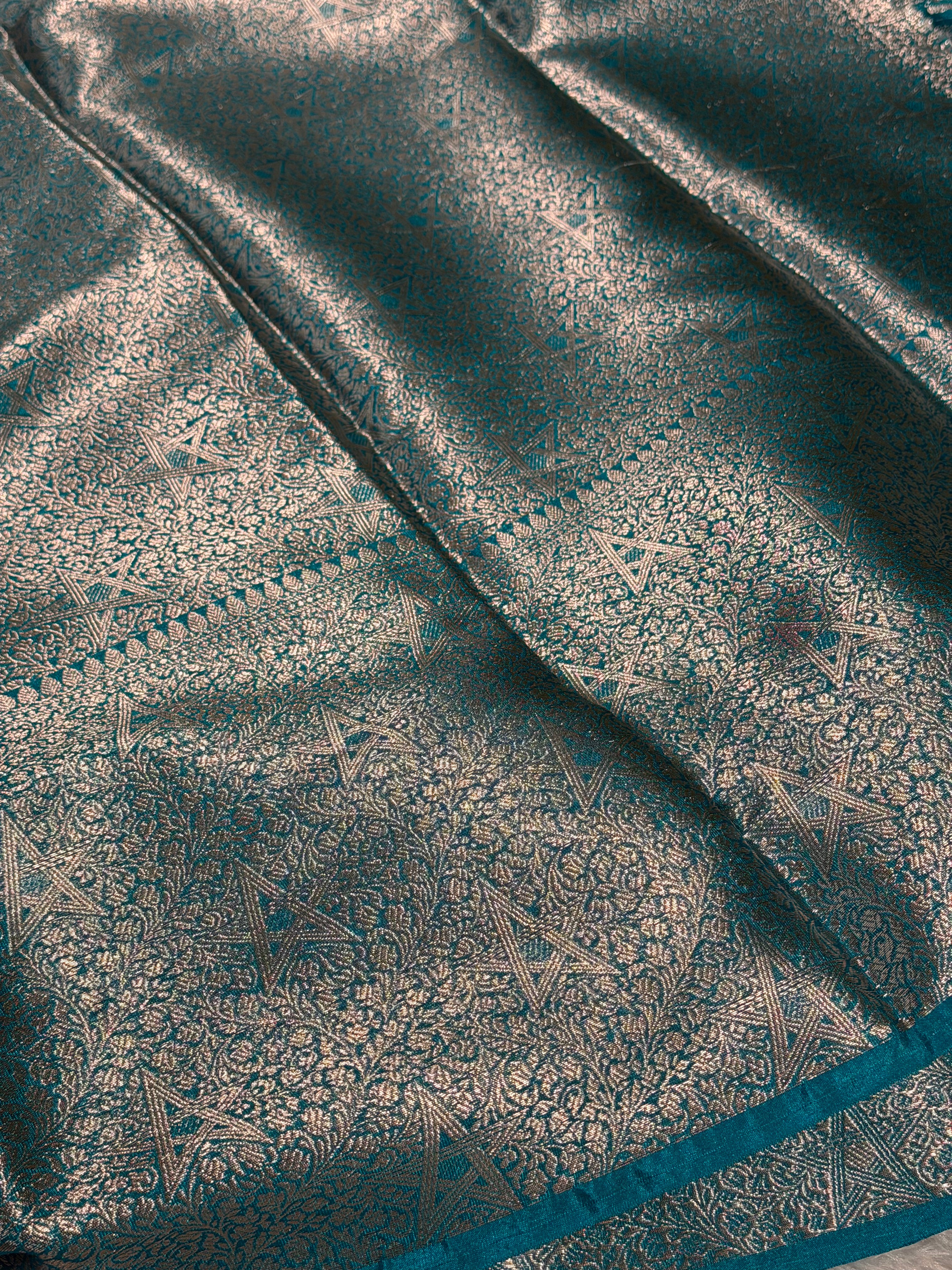 Dark Seagreen Premium Soft Chiniya Silk Banarasi Saree