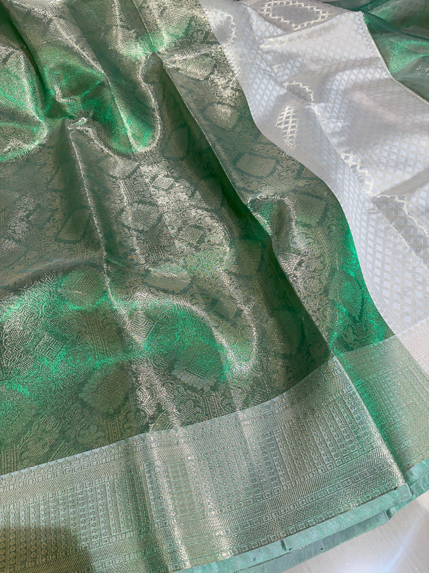 Beautiful Celebrity Inspired Bridal Tissue Banarasi Saree