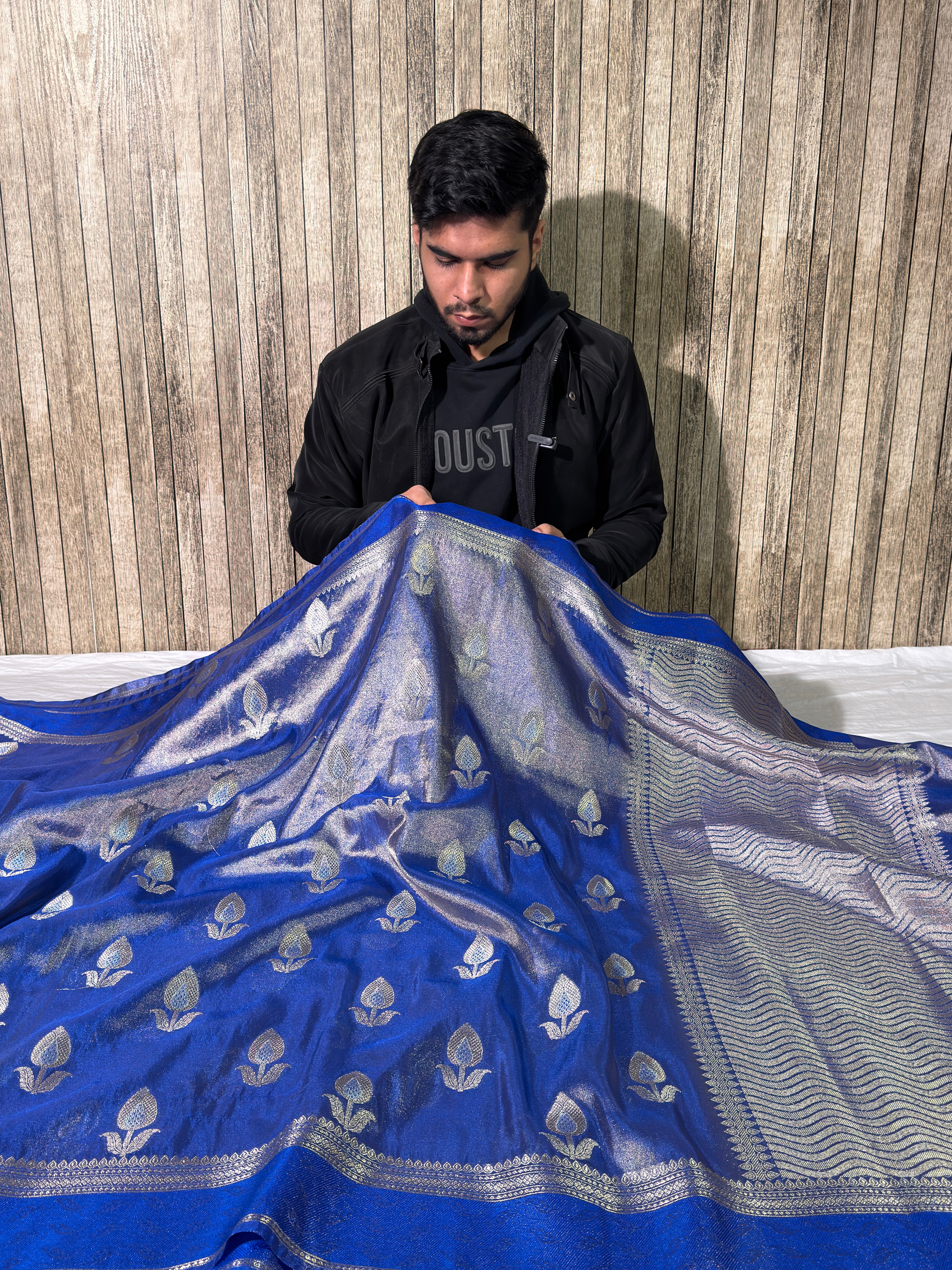 Metallic Blue Premium Breathable Tissue Silk Banarasi Saree