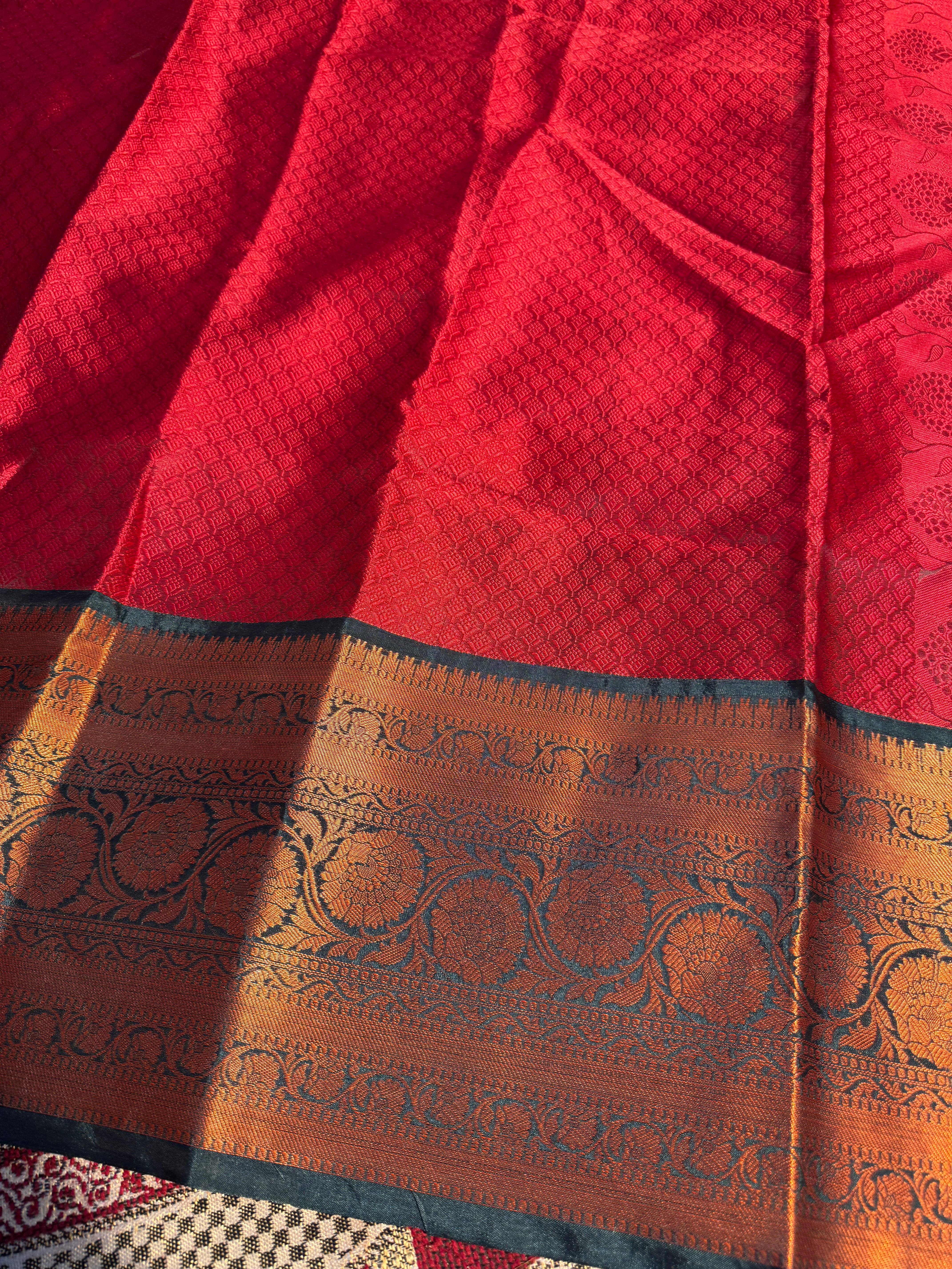 Premium Resham Embossed Kora Muslin Banarasi Saree