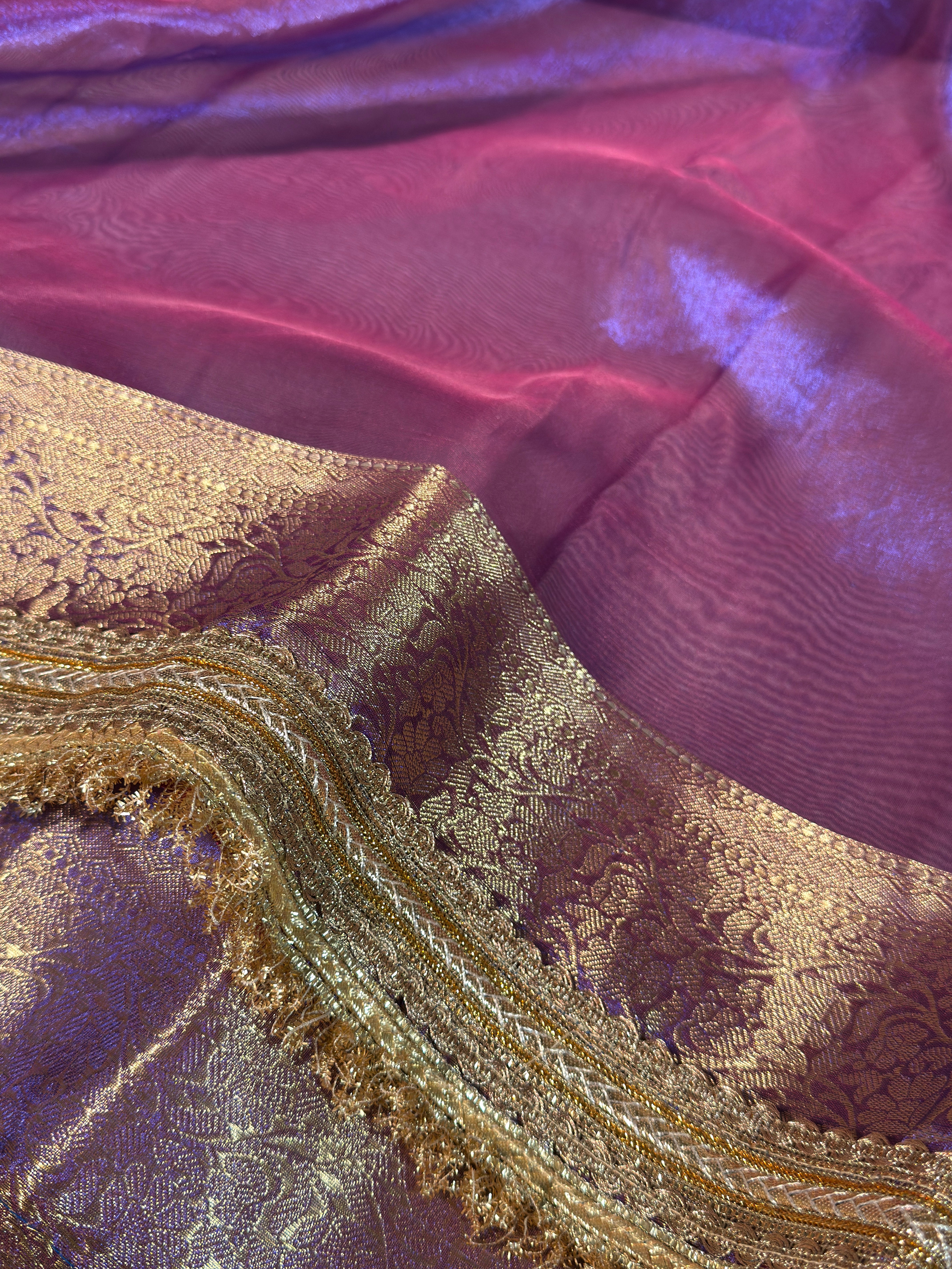 Rare Baigani Bridal Tissue Silk Lace Work Banarasi Saree