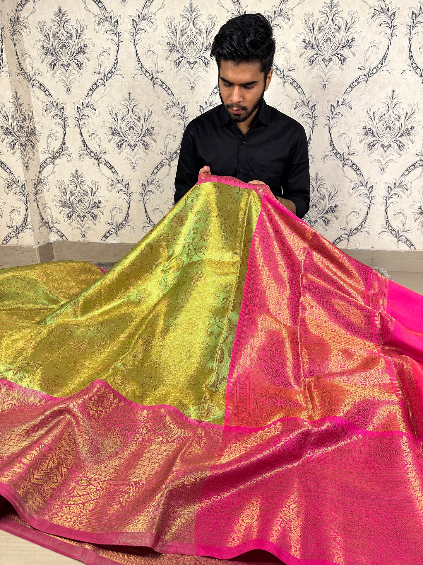 Beautiful Celebrity Inspired Bridal Tissue Banarasi Saree