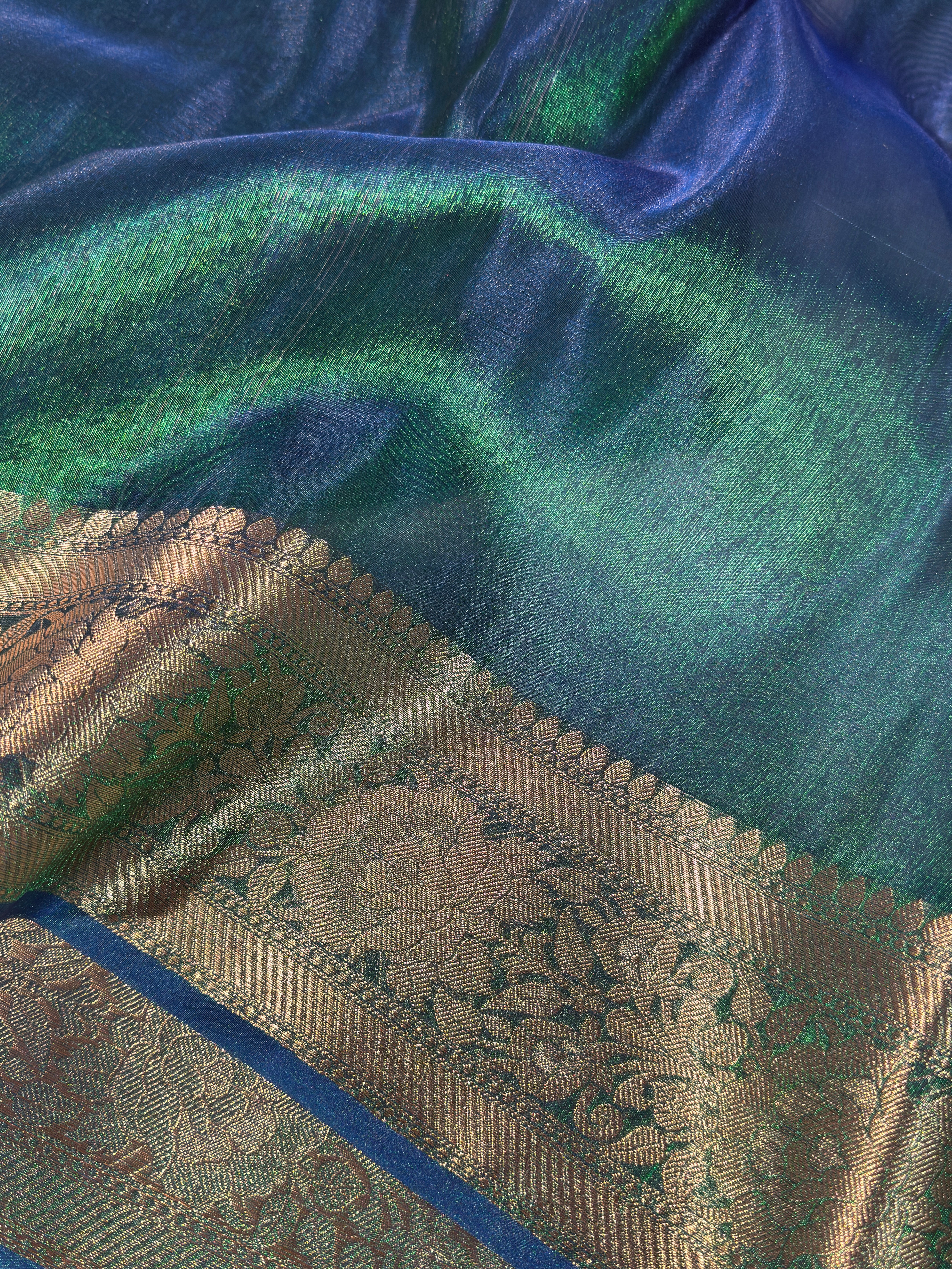 Dual Shaded Sapphire Green Premium Tissue Silk Banarasi Saree