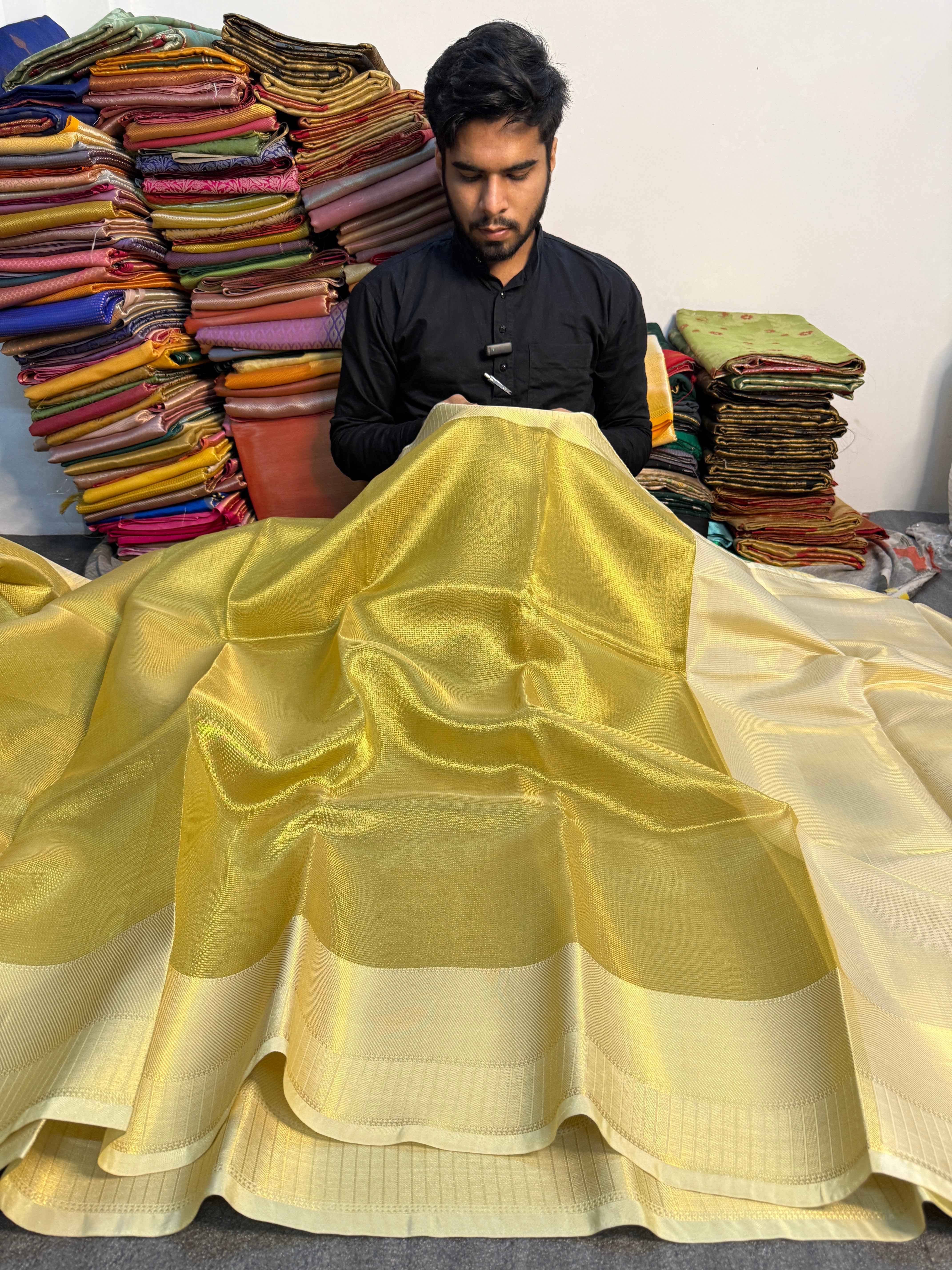 Premium Traditional Zari Woven Soft Tissue Silk Banarasi Saree