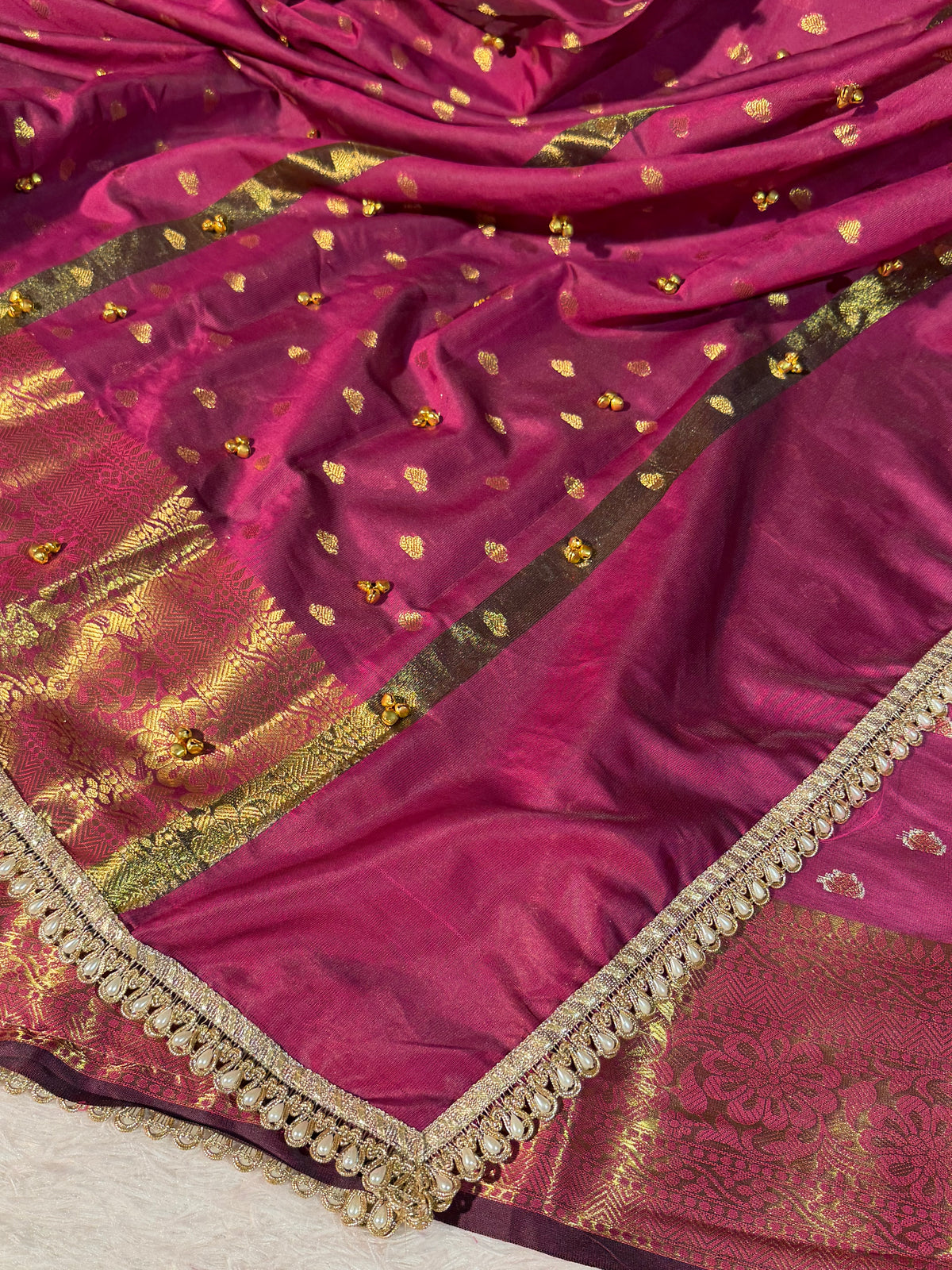 Viral Ghungroo Handwork Maroon Shade Premium Katan Silk Banarasi Saree