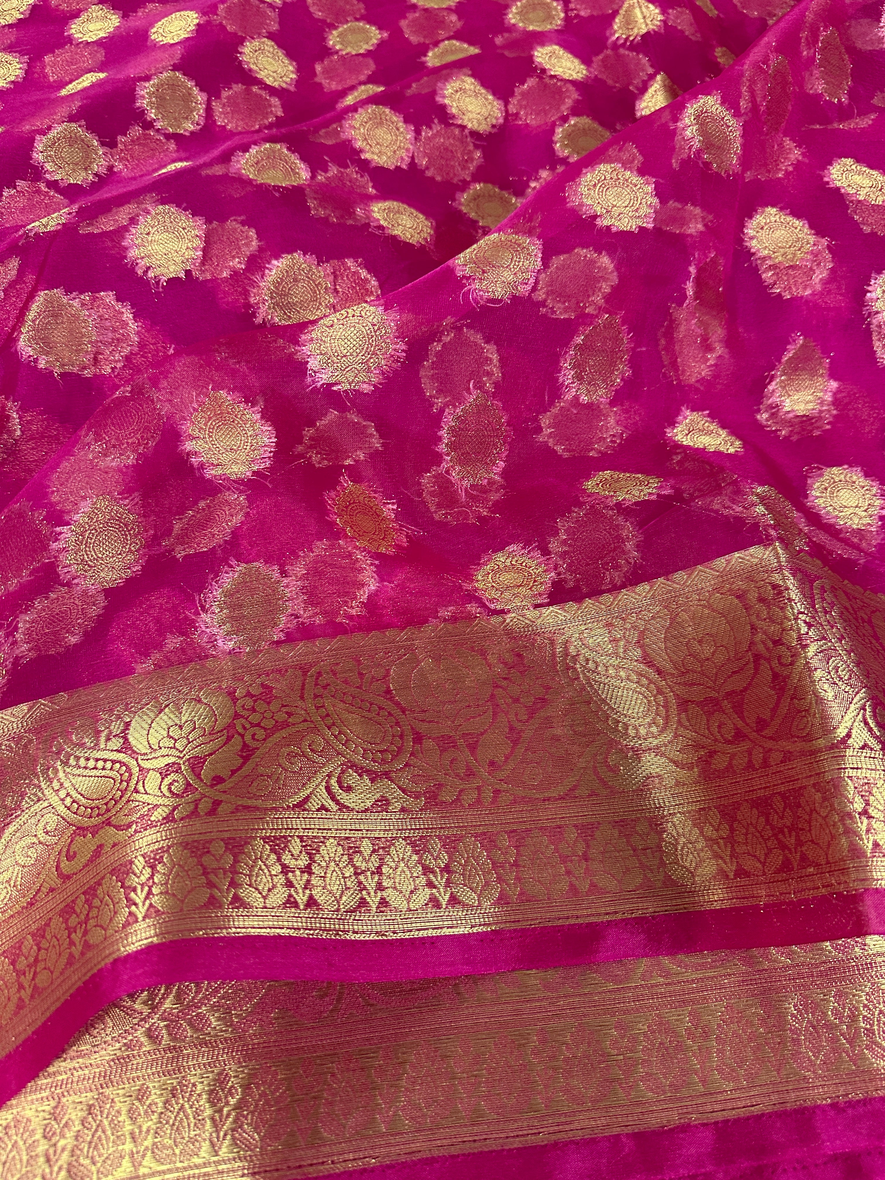 Handloom Inspired Traditional Organza Silk Saree