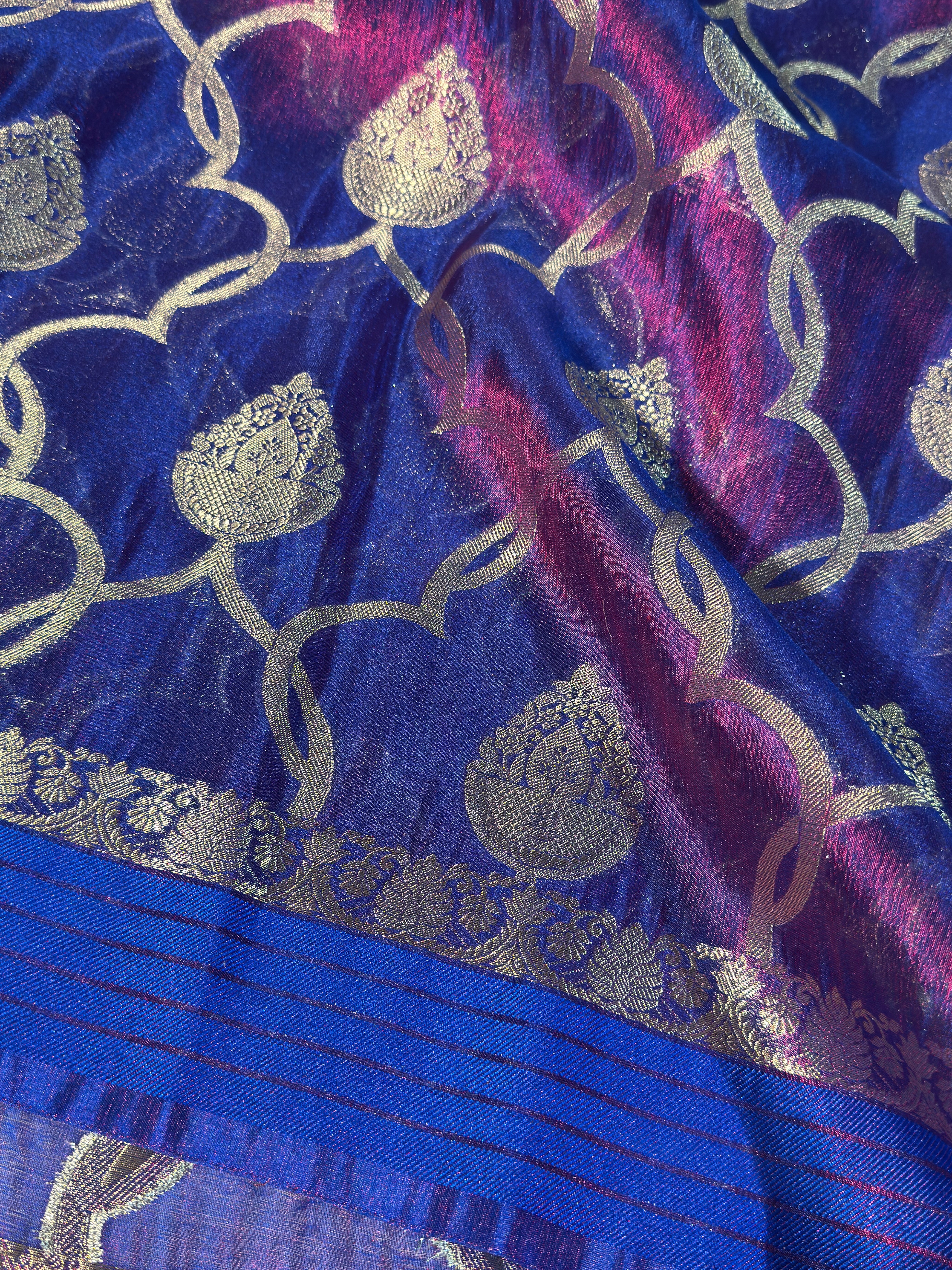 Metallic Blue Dual Shaded Premium Breathable Tissue Silk Banarasi Saree