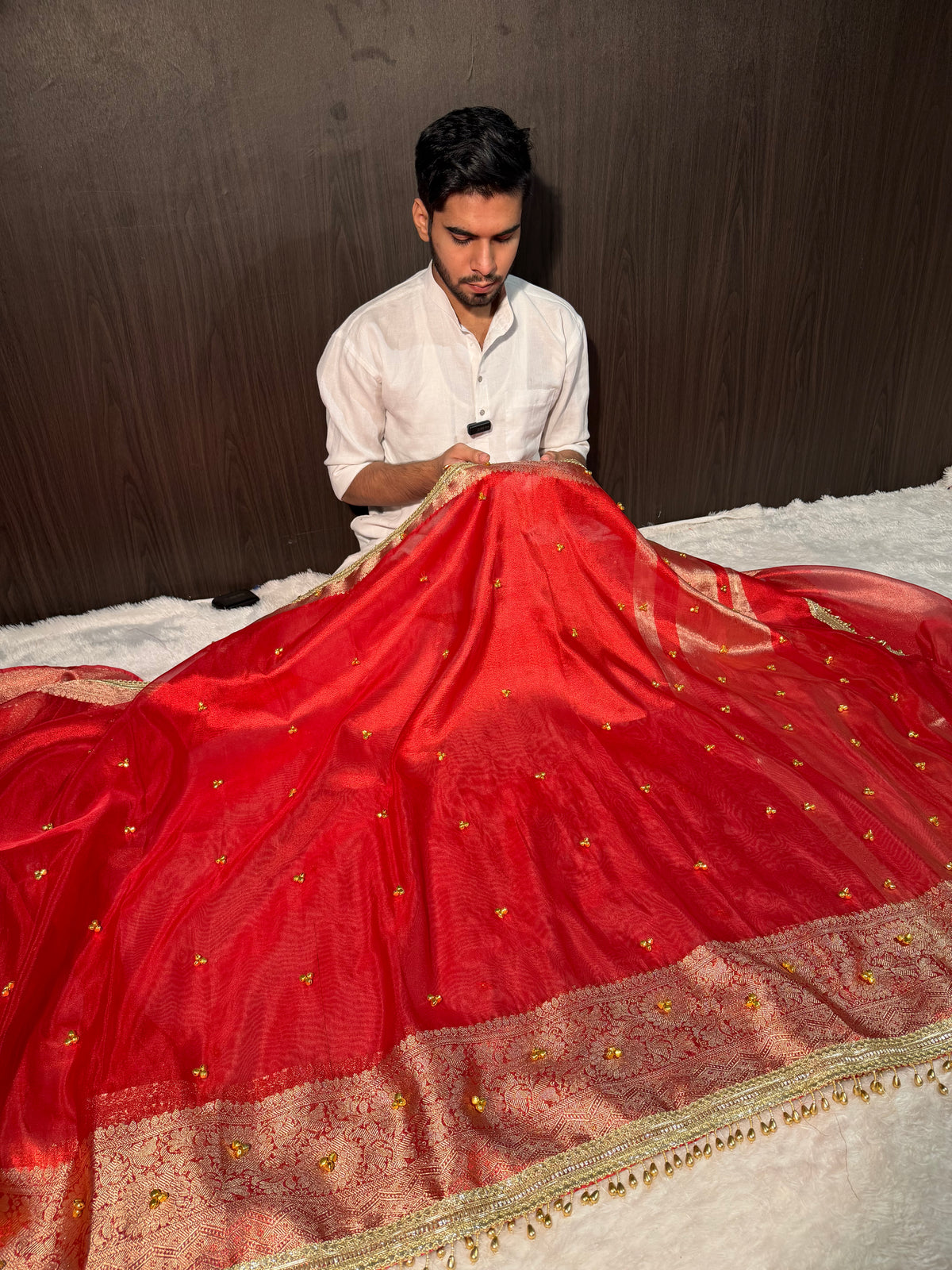 Viral Ghungroo Handwork Bridal Red Premium Tissue Silk Banarasi Saree