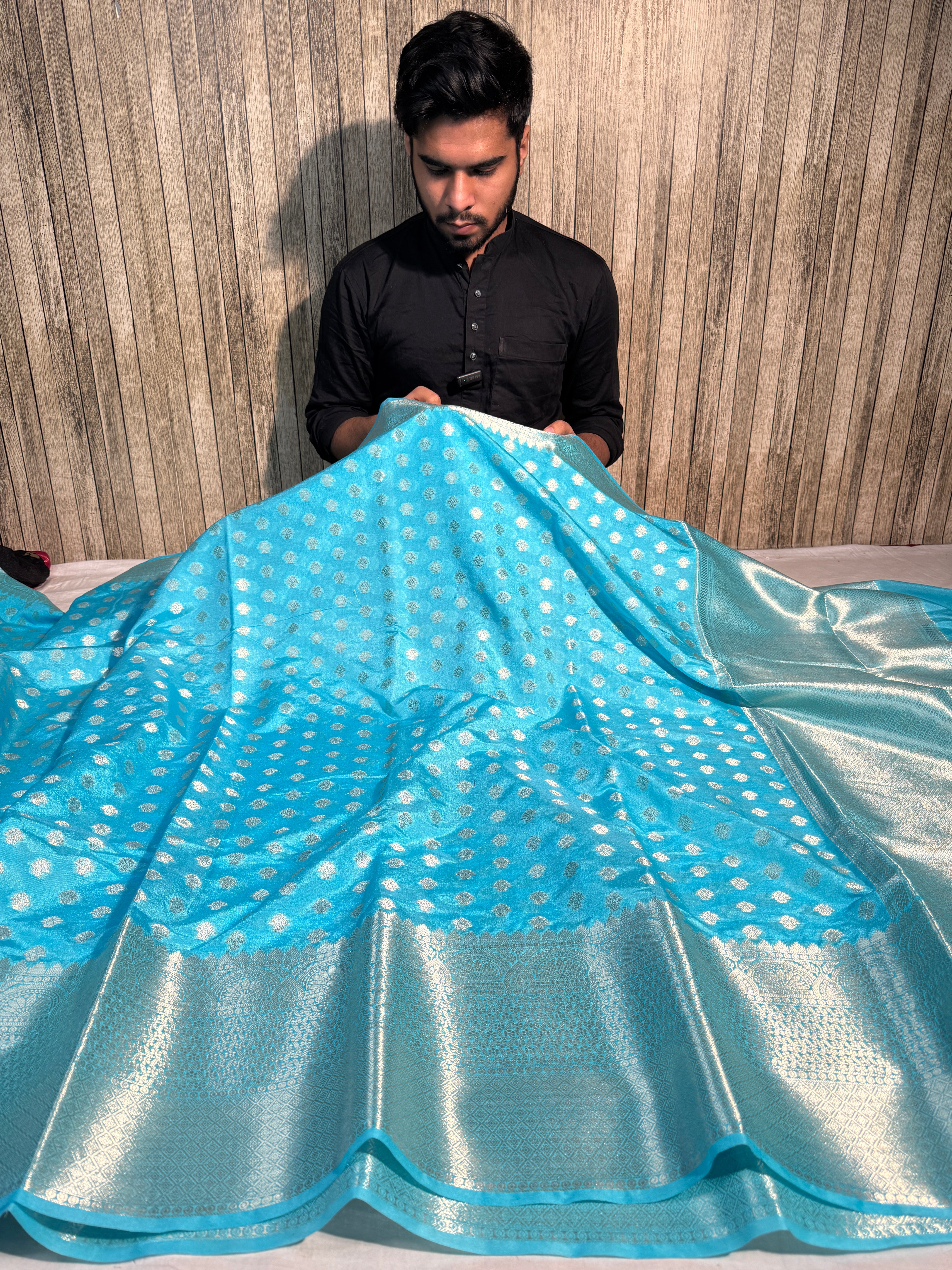 Pastel Firozi Premium Chiniya Silk Zari Buti Weave Banarasi Saree