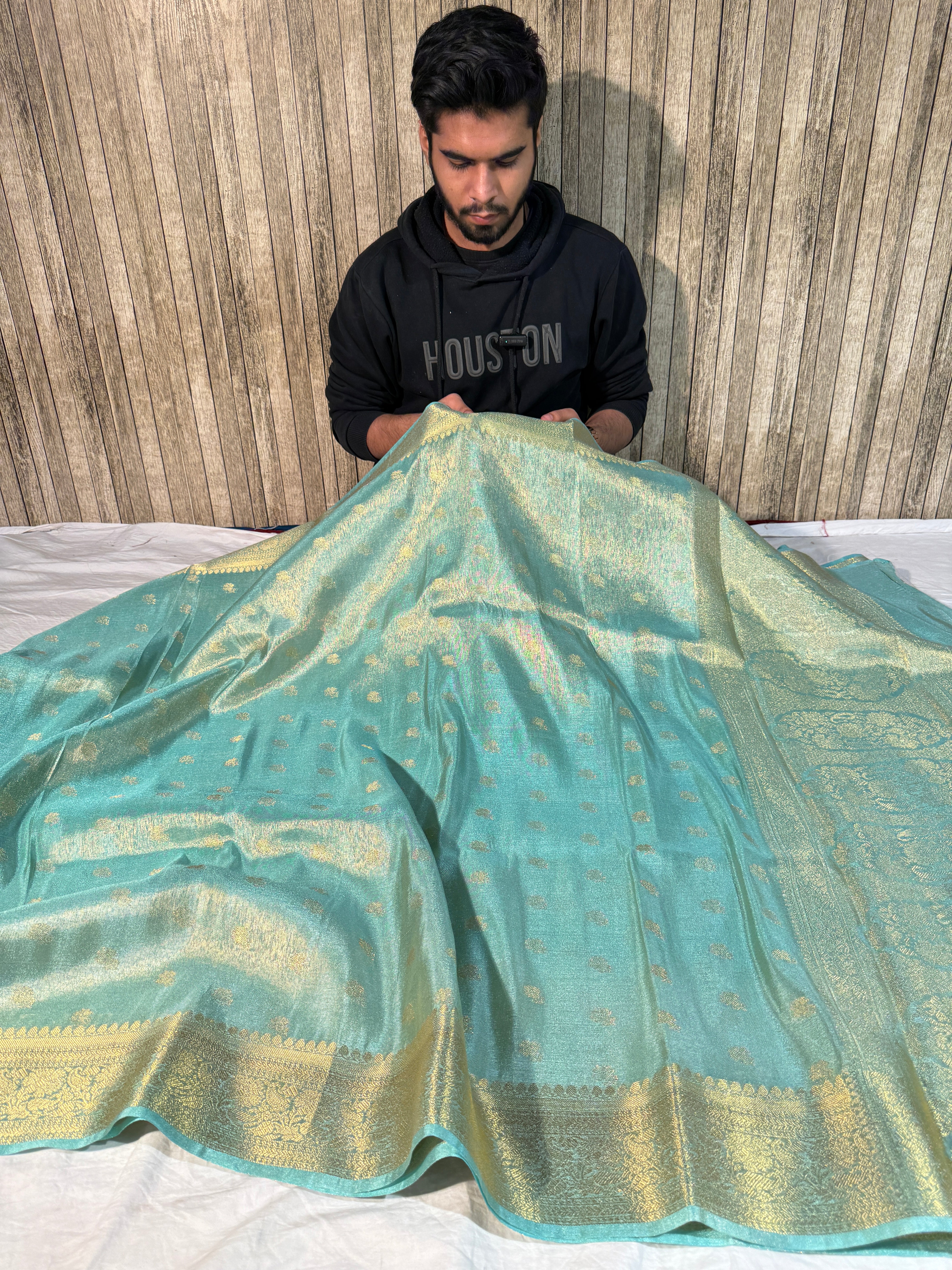 Metallic Seagreen Premium Breathable Tissue Silk Banarasi Saree
