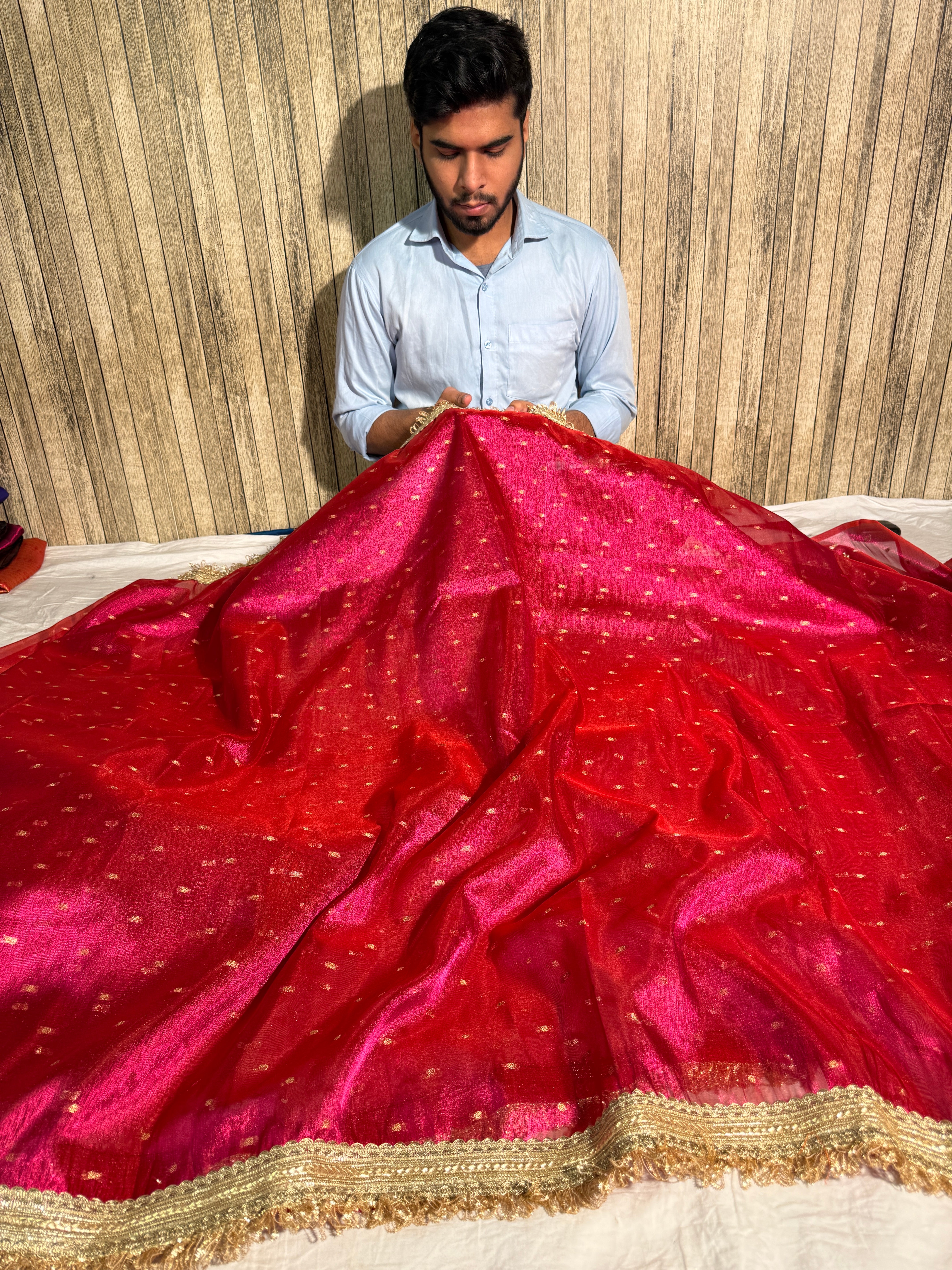 Metallic Deep Pink Premium Tissue Silk Lace Attached Banarasi Saree