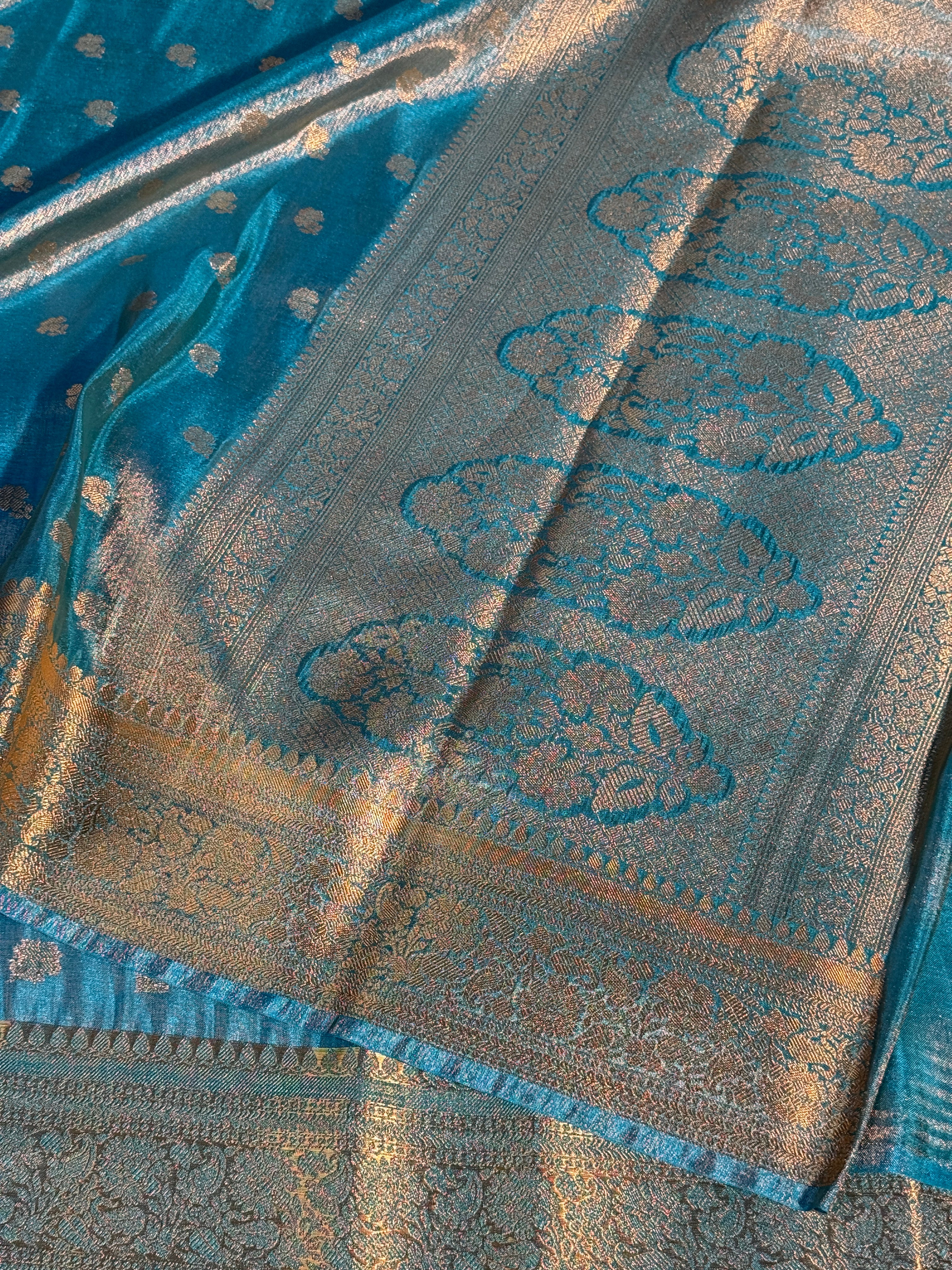 Metallic Firozi Premium Breathable Soft Tissue Silk Banarasi Saree