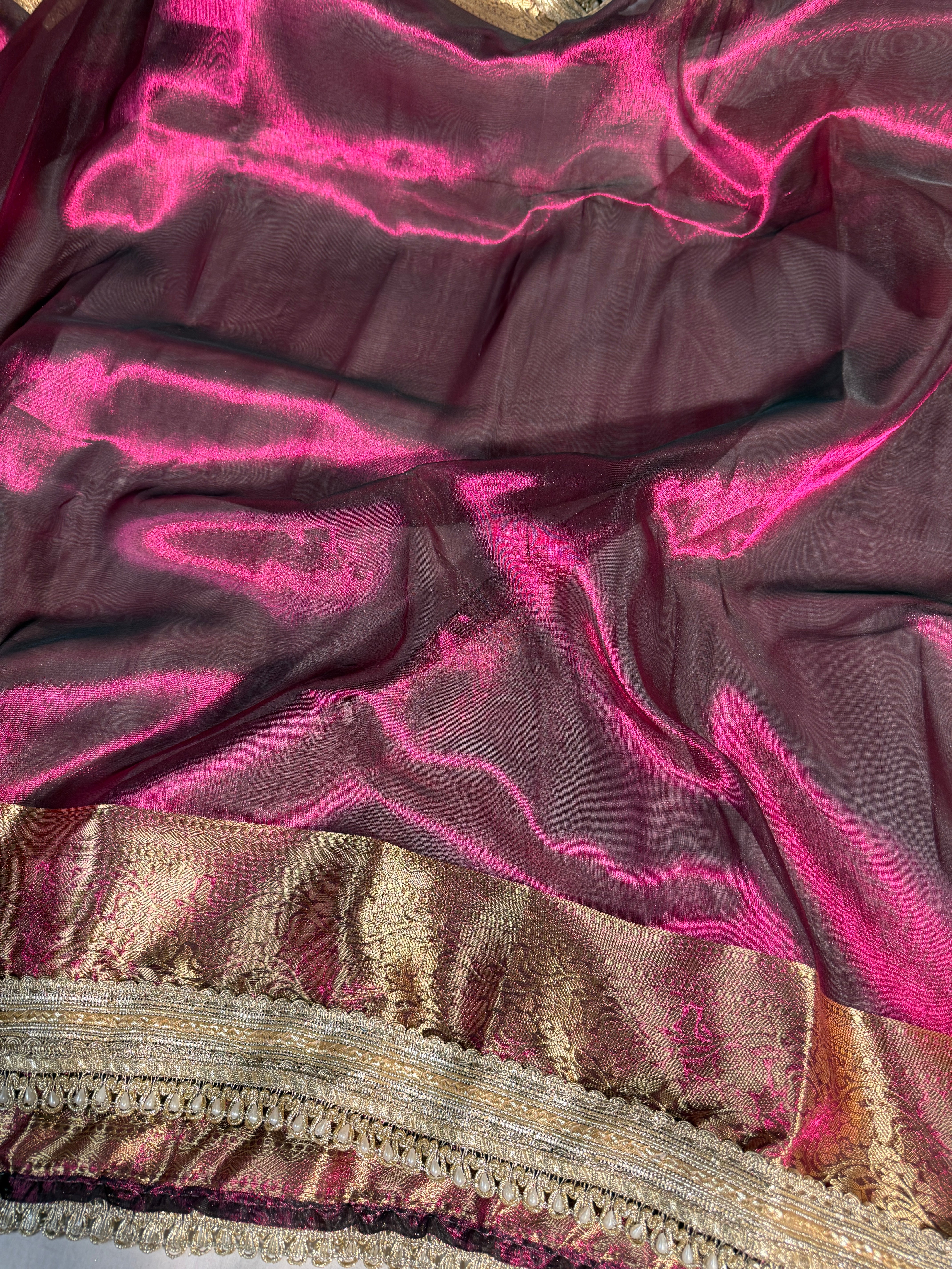 Metallic Magenta Premium Tissue Silk Moti Lace Attached Banarasi Saree