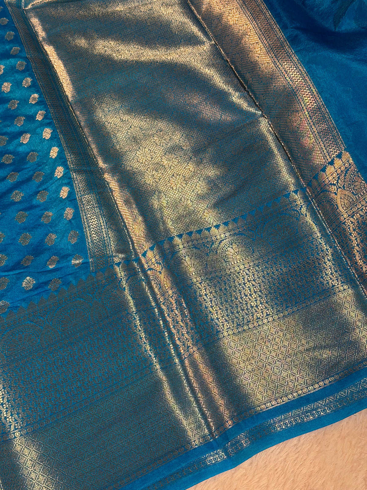 Pastel Firozi Premium Chiniya Silk Zari Buti Weave Banarasi Saree