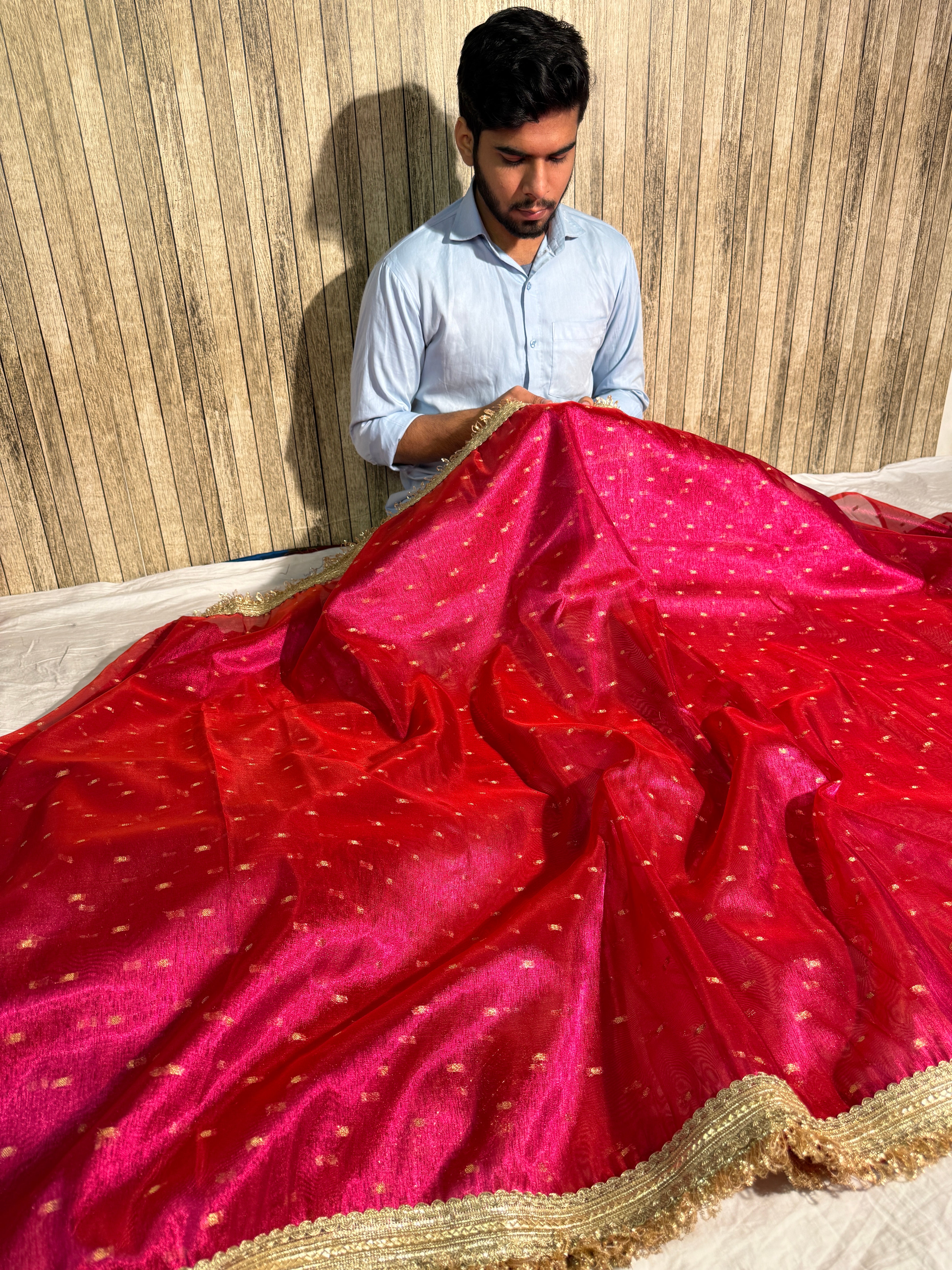 Metallic Deep Pink Premium Tissue Silk Lace Attached Banarasi Saree
