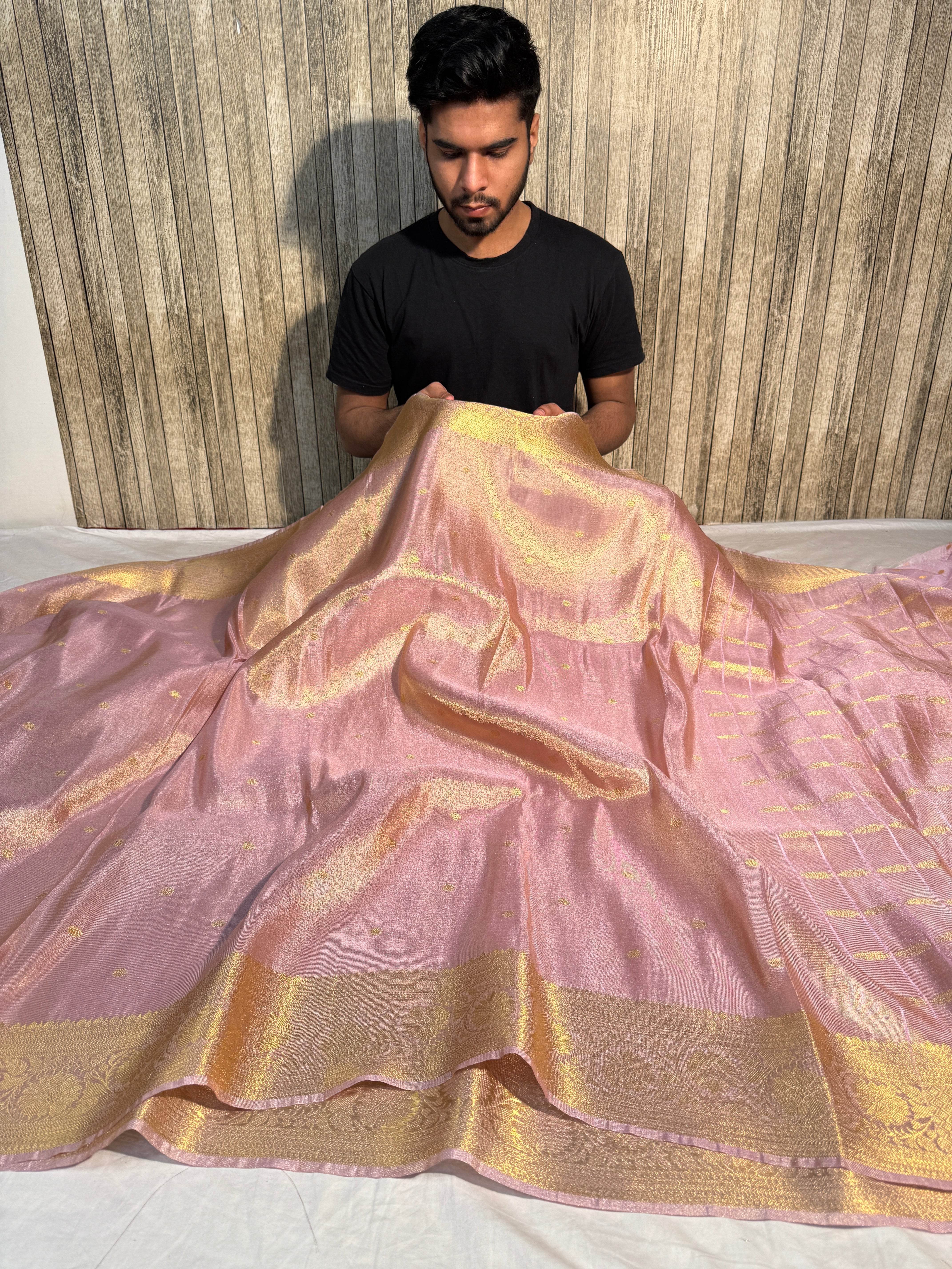 Lavendar Premium Breathable Tissue Silk Banarasi Saree