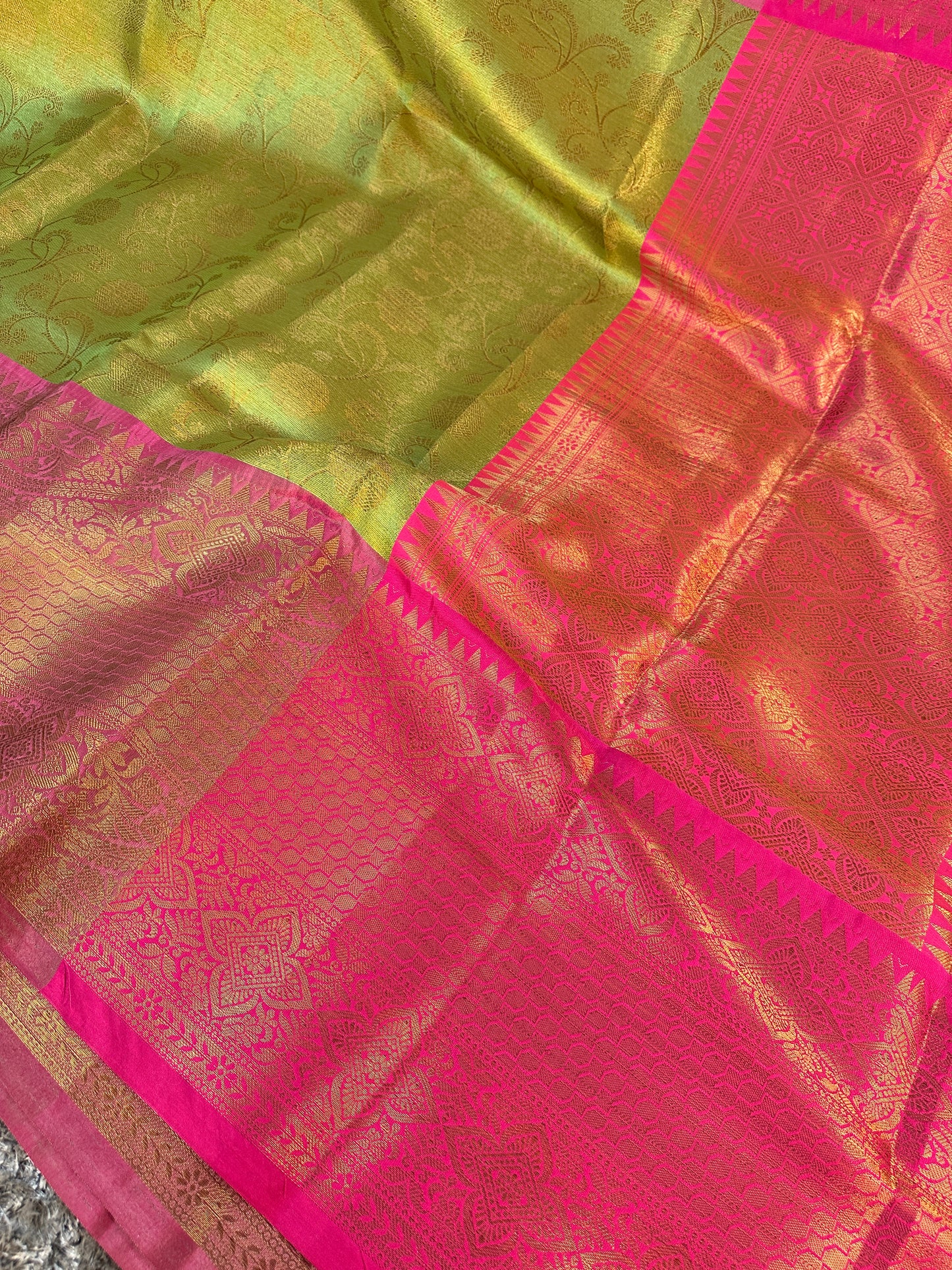Metallic Green Bridal Kanjeevaram Tissue Banarasi Saree