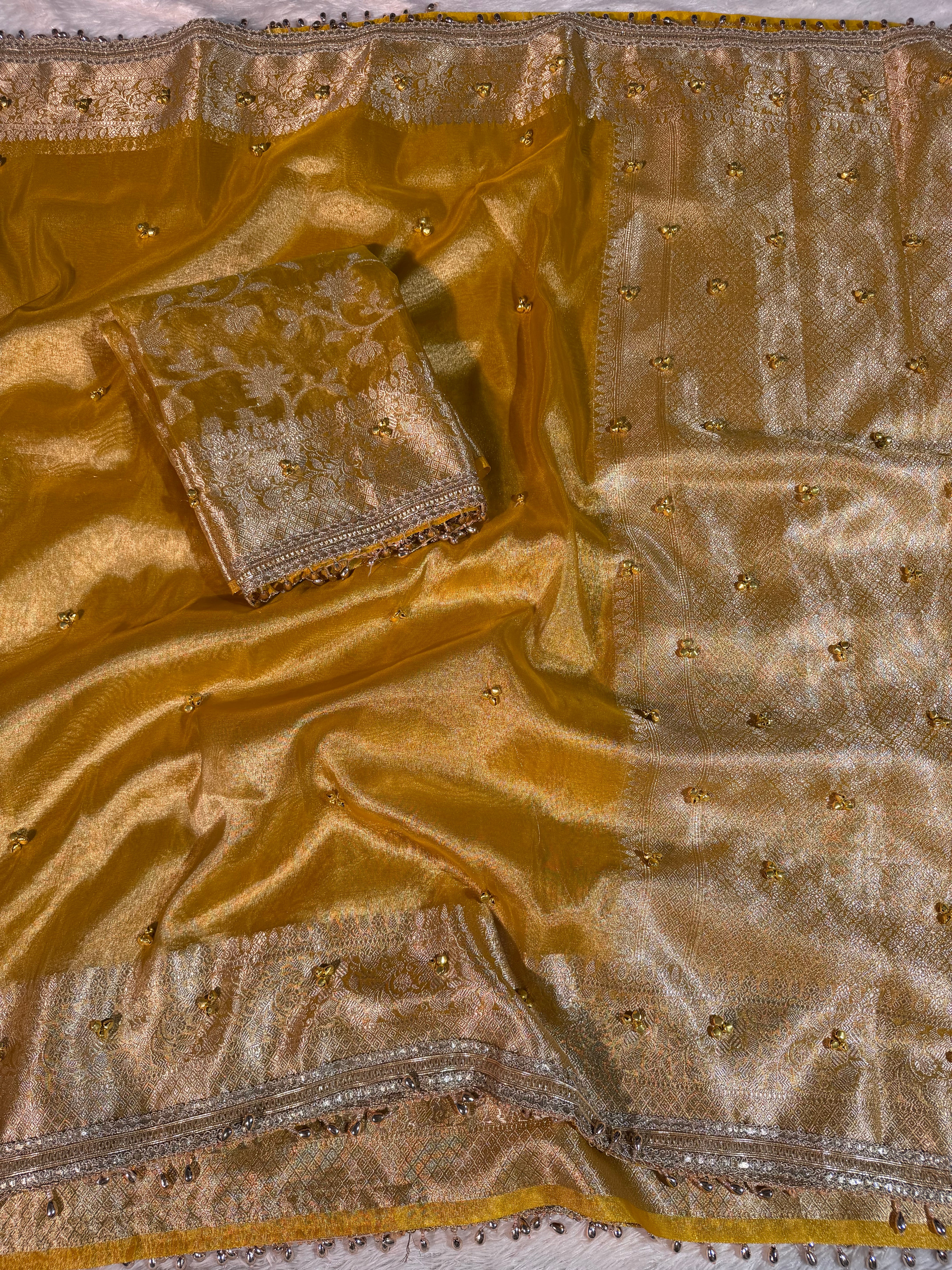Ghungroo Handwork Metallic Gold Premium Tissue Silk Banarasi Saree