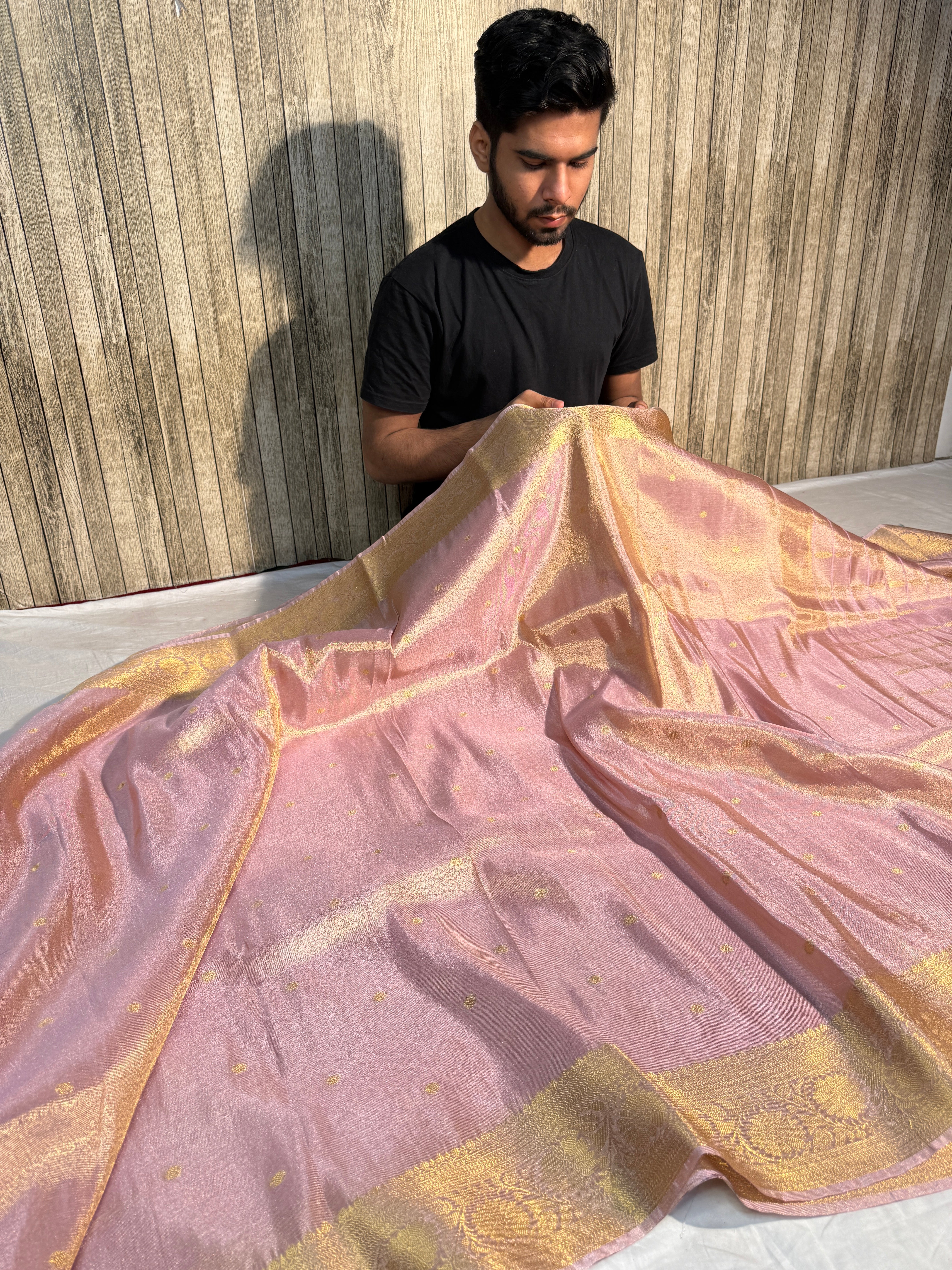 Lavendar Premium Breathable Tissue Silk Banarasi Saree