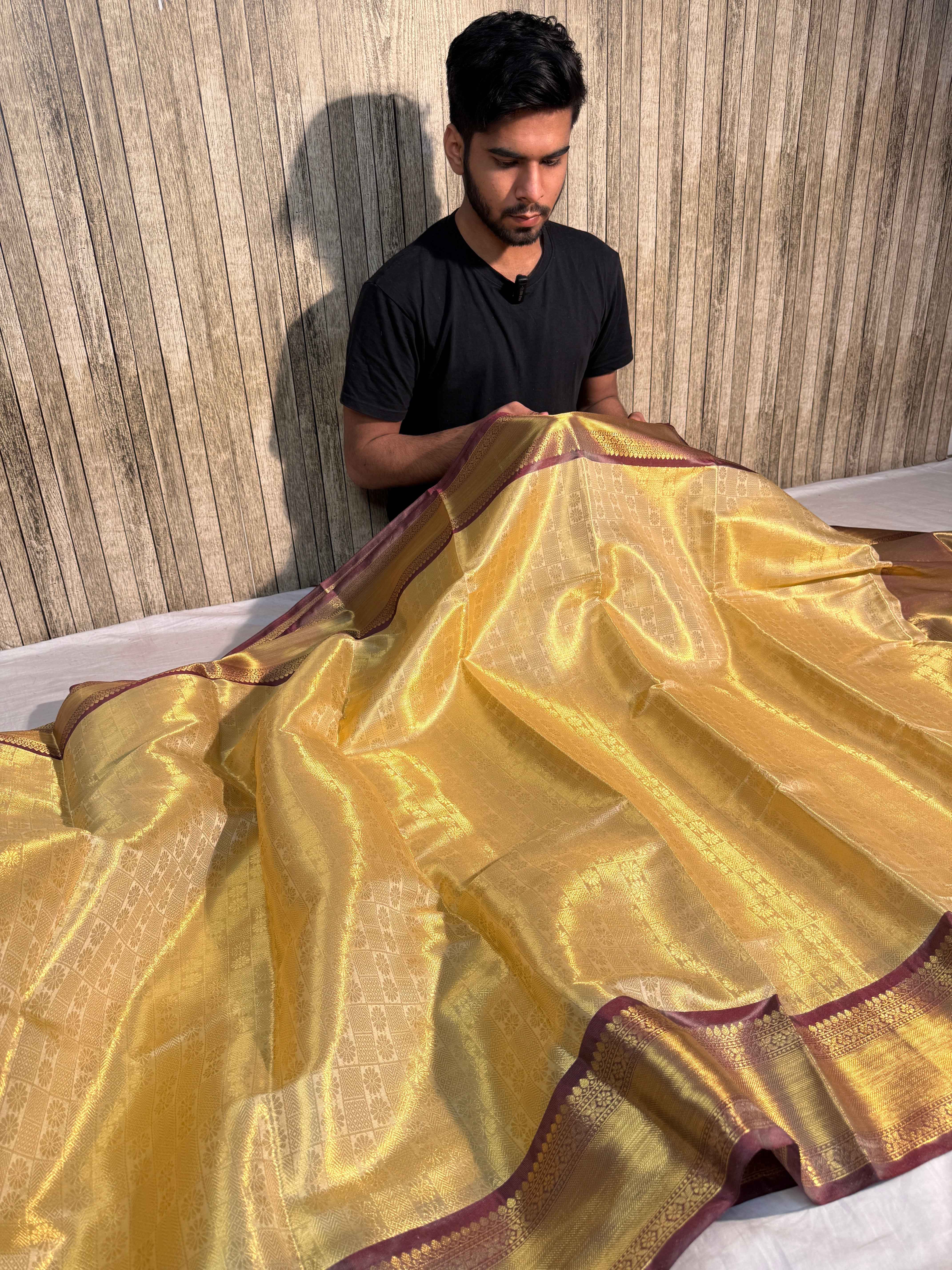 Dual Shaded Premium Kanjeevaram Tissue Silk Banarasi Saree