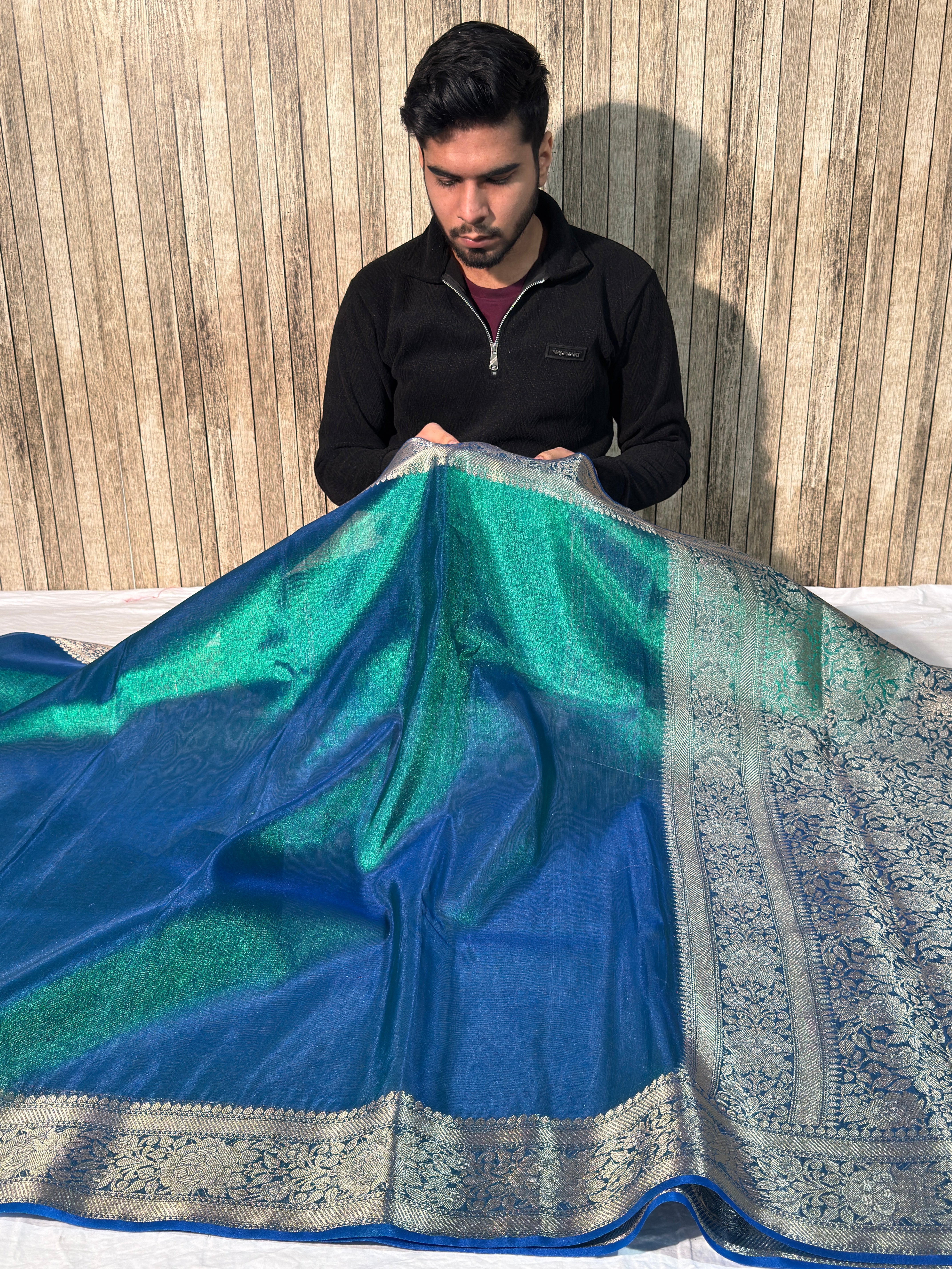 Dual Shaded Sapphire Green Premium Tissue Silk Banarasi Saree