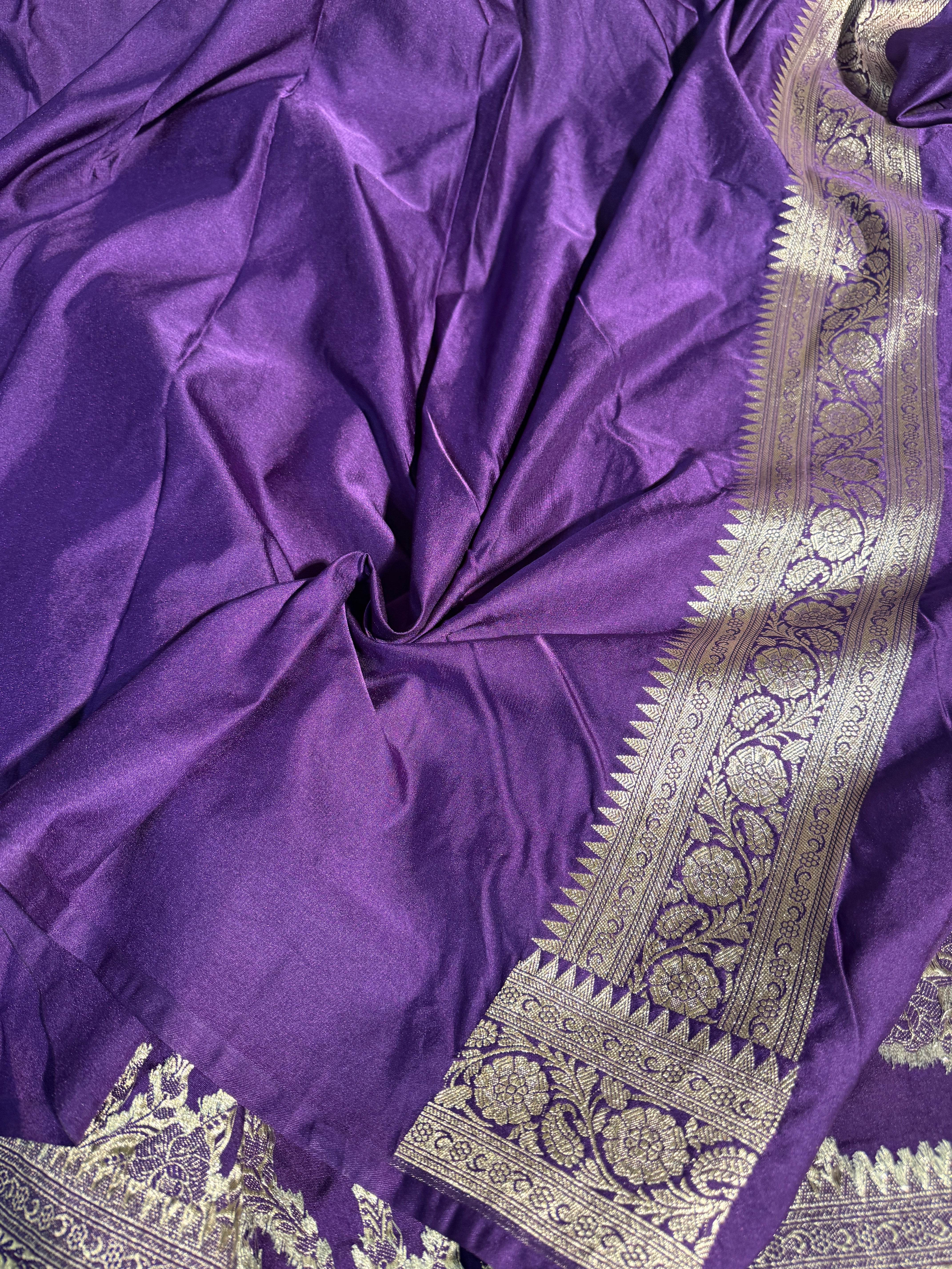 Premium Mashru Katan Silk Banarasi Saree with Floral Weave