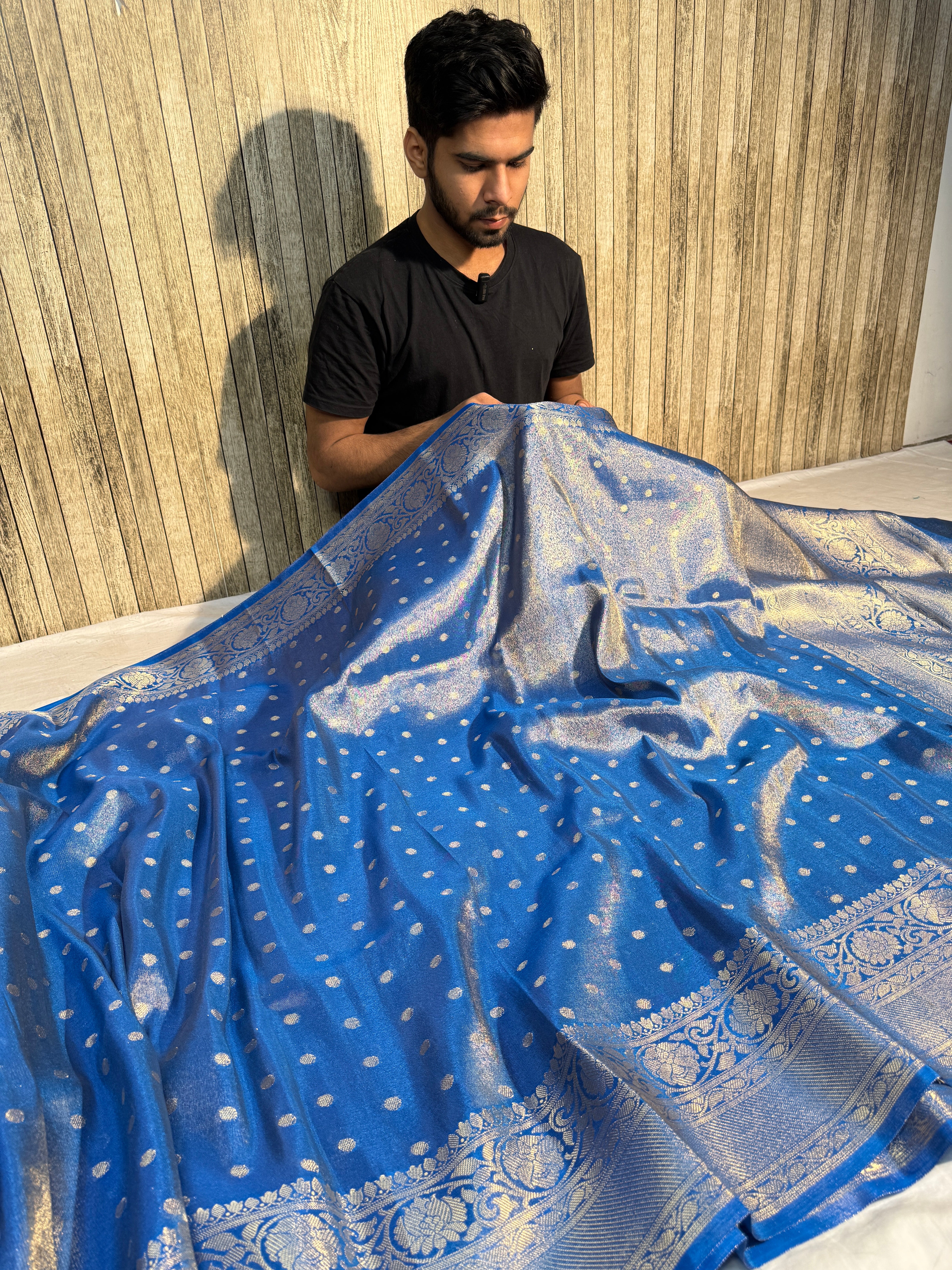 Metallic Royal Blue Premium Breathable Tissue Silk Banarasi Saree