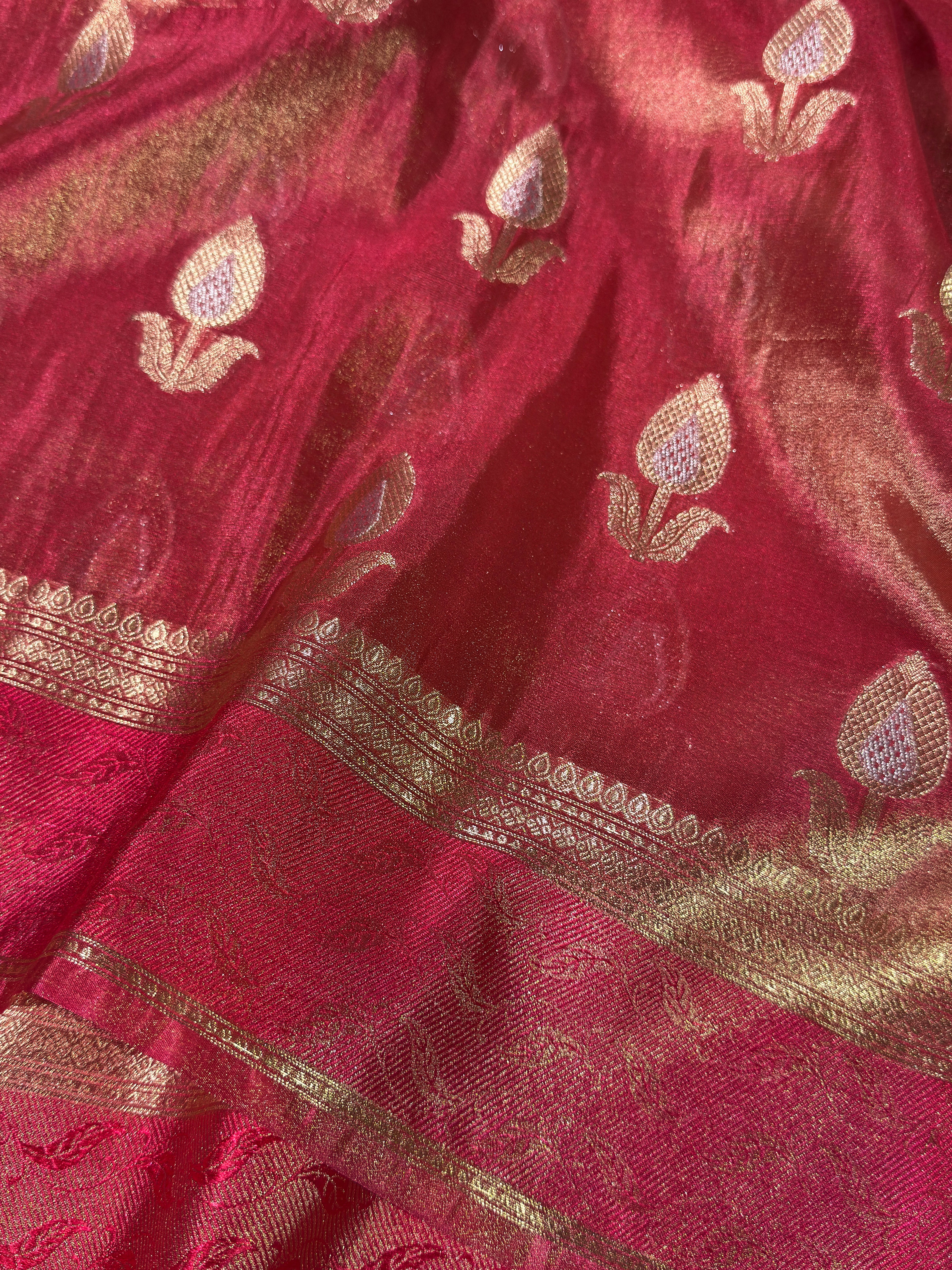Metallic Rani Pink Premium Breathable Tissue Silk Banarasi Saree