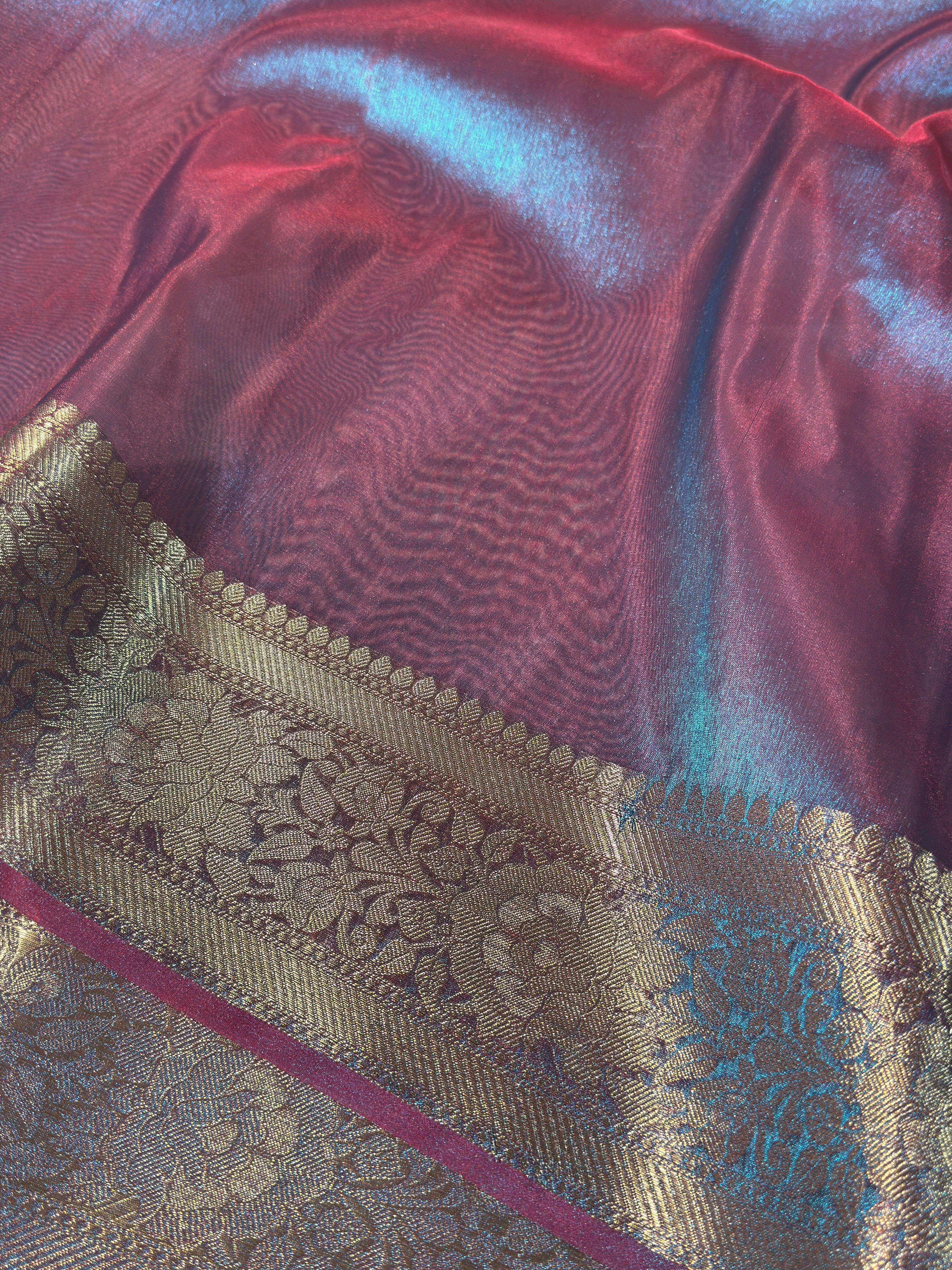 Dual Shaded Firozi Blue Premium Tissue Silk Banarasi Saree