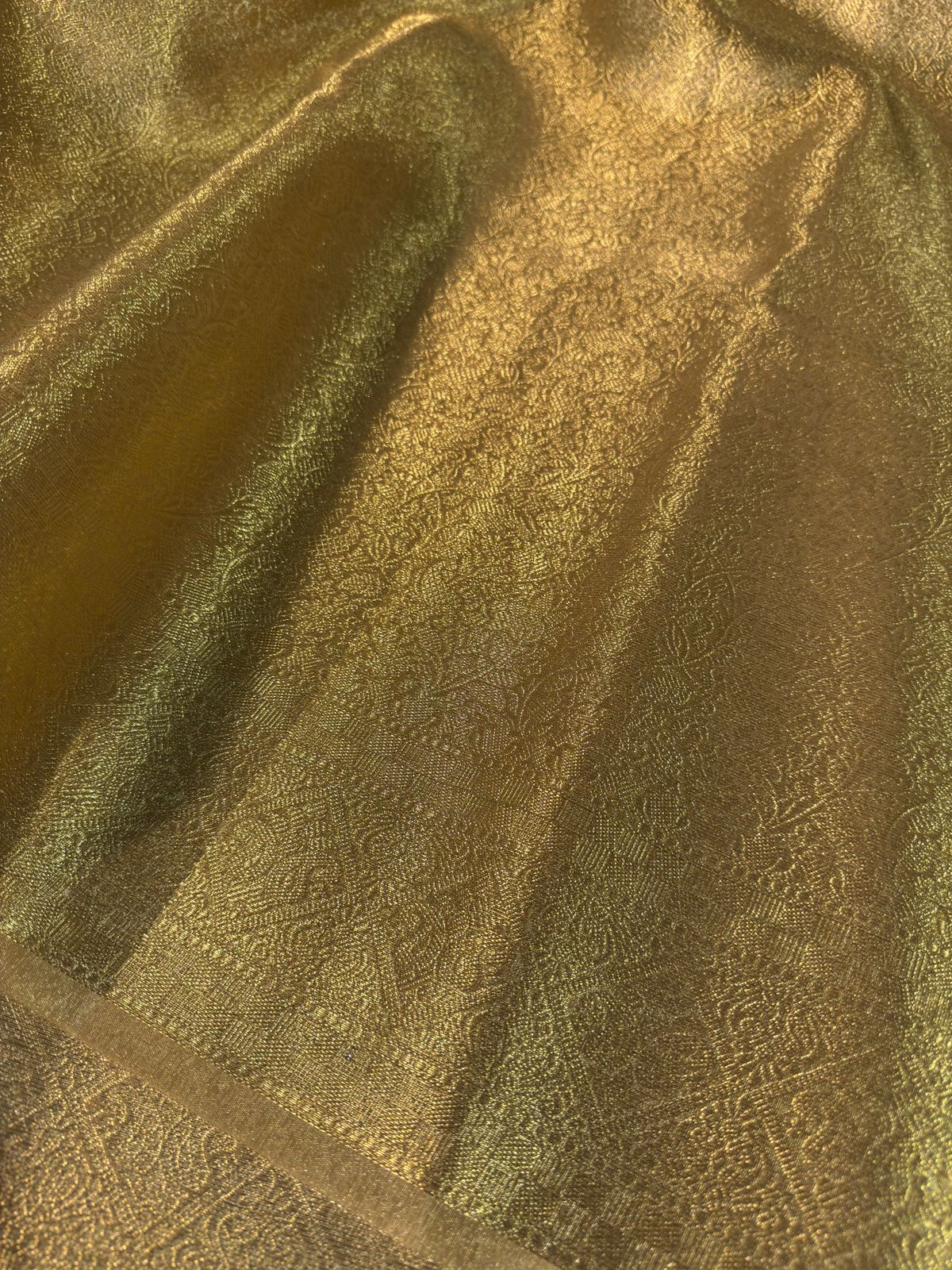 Allover Gold Zari Weave Tissue Silk Banarasi Saree