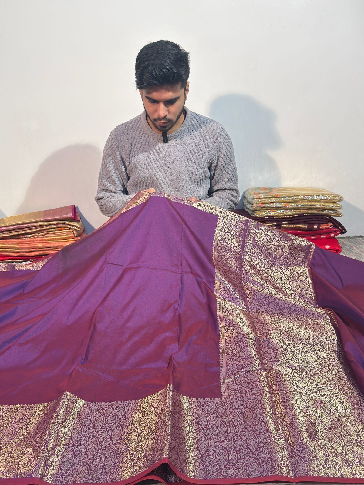 Magenta Chiniya Katan Silk Banarasi Saree