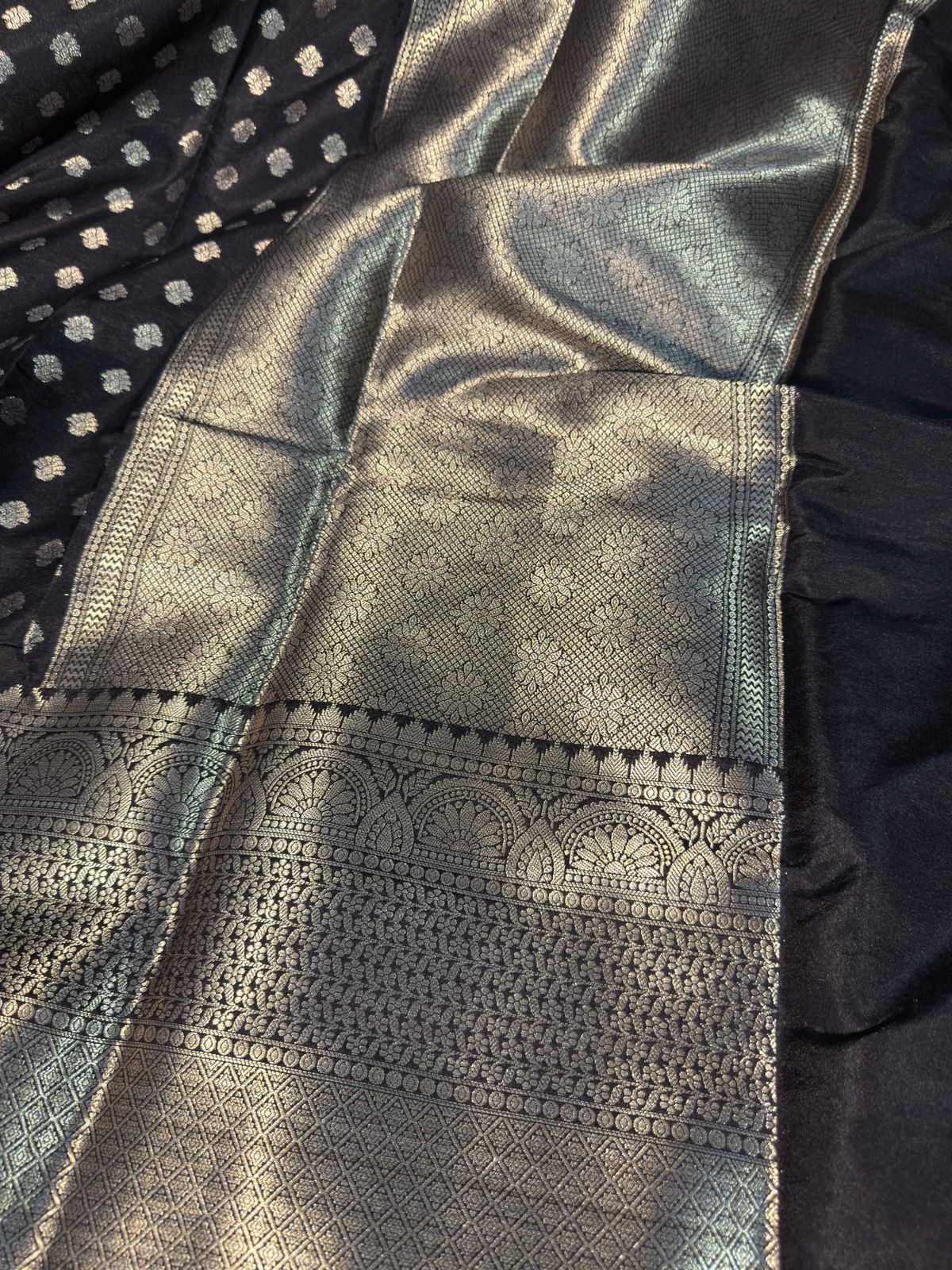 Black Premium Chiniya Silk Banarasi Saree with Traditional Zari Buti Weave