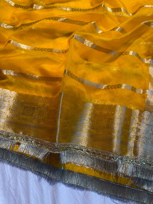 Handloom Inspired Traditional Organza Silk Saree with Premium Lace